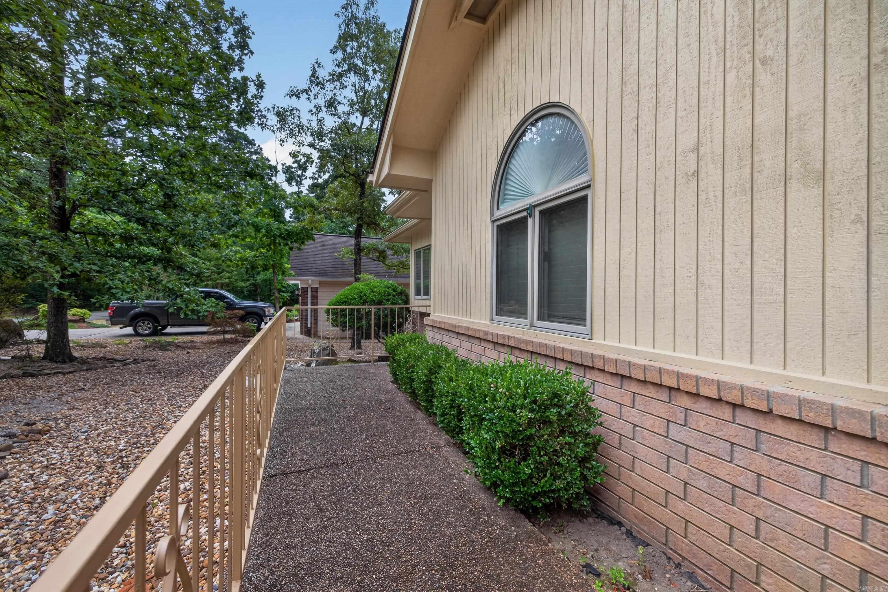 5 Huesca Lane Property Photo 7