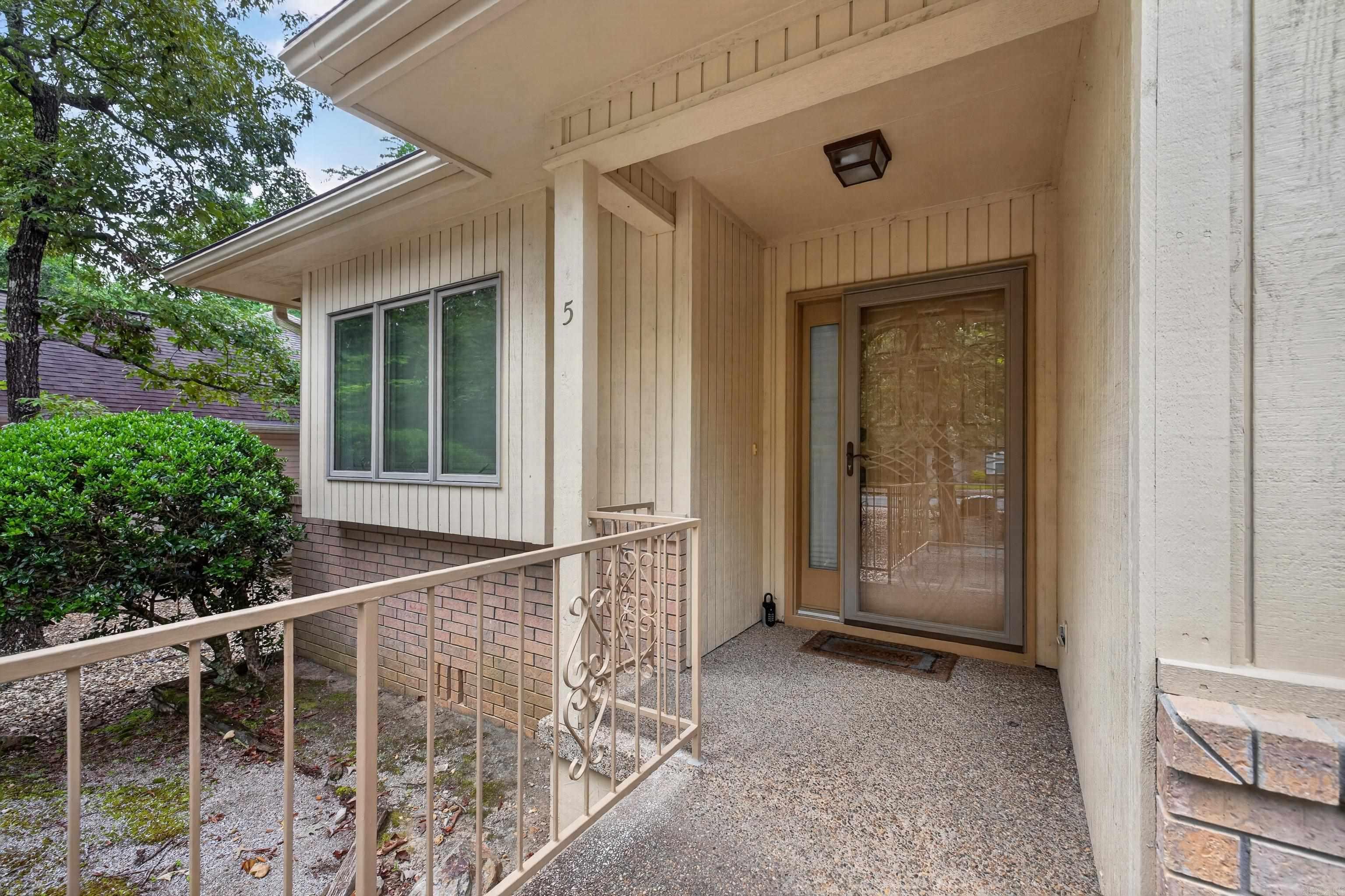 5 Huesca Lane Property Photo 8
