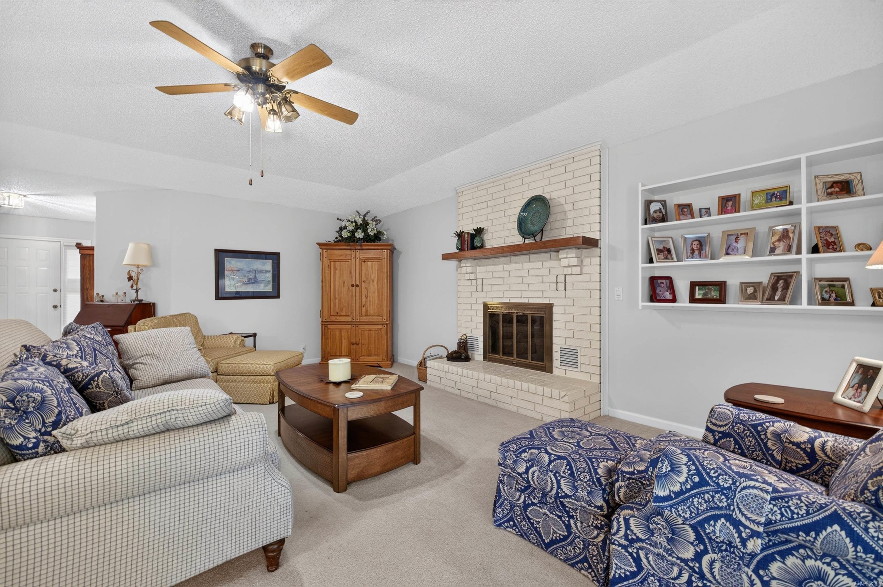 5 Huesca Lane Property Photo 14