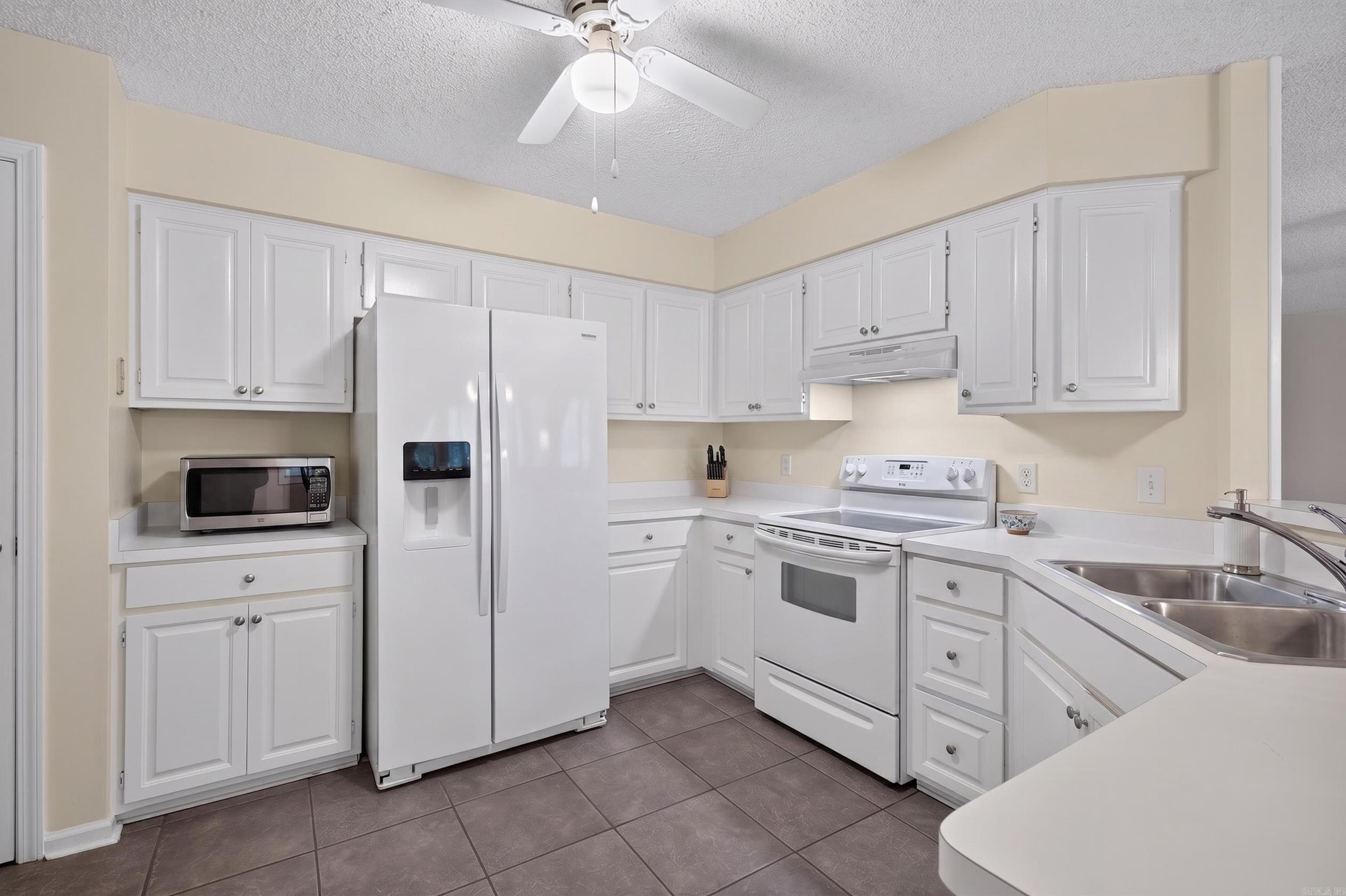 5 Huesca Lane Property Photo 20
