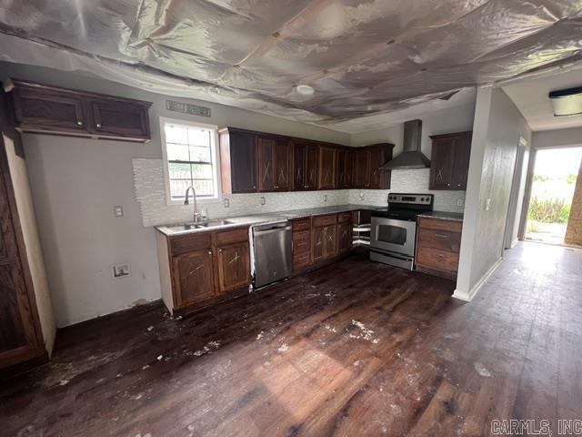 433 Affinity Street Property Photo 2
