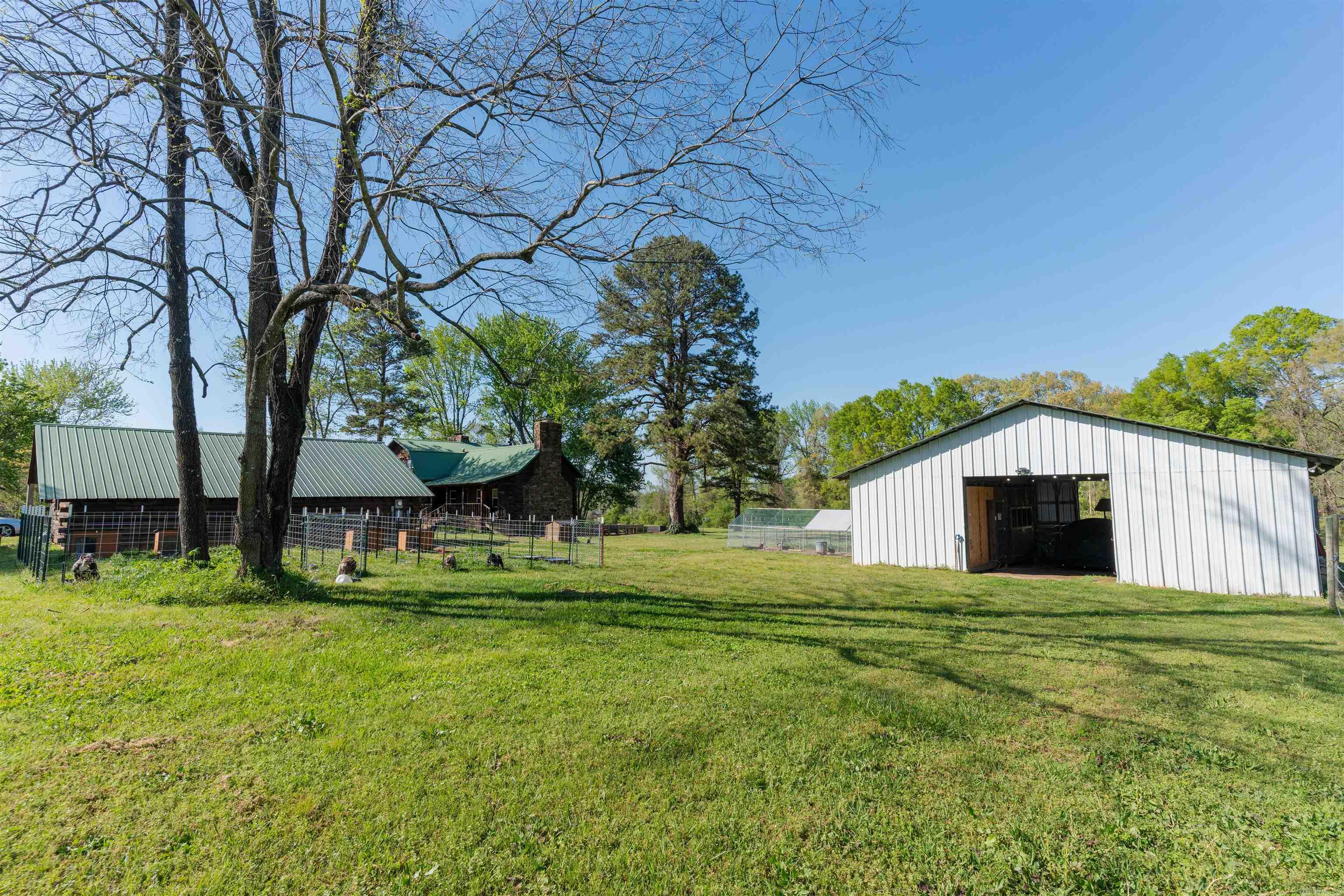 19852 N State Highway 7 Property Photo 33