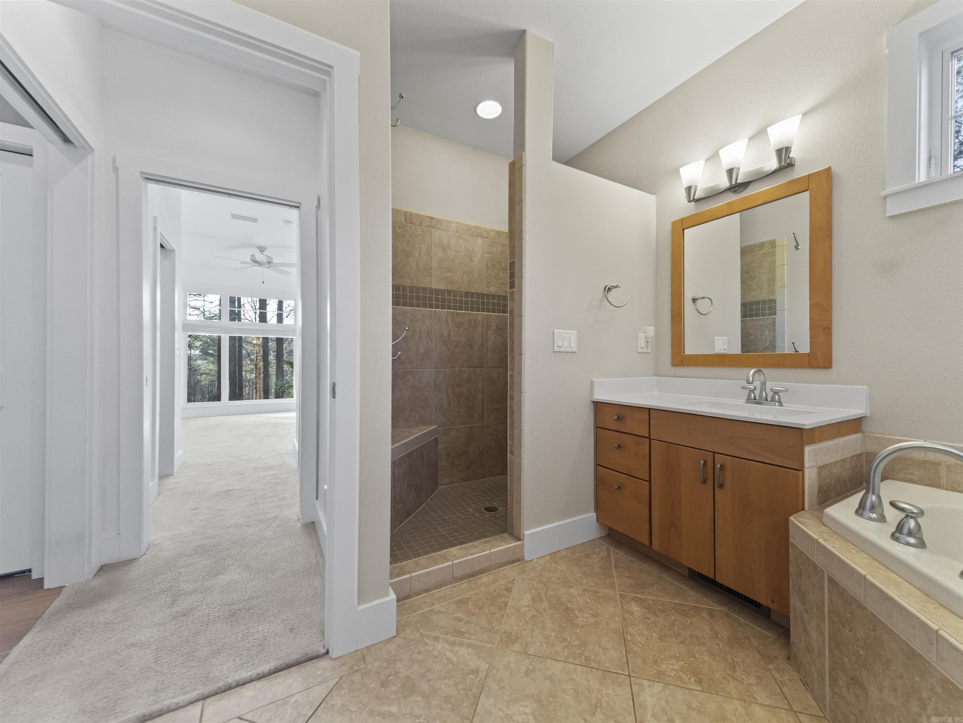 32 Innovacion Ln Property Photo 14