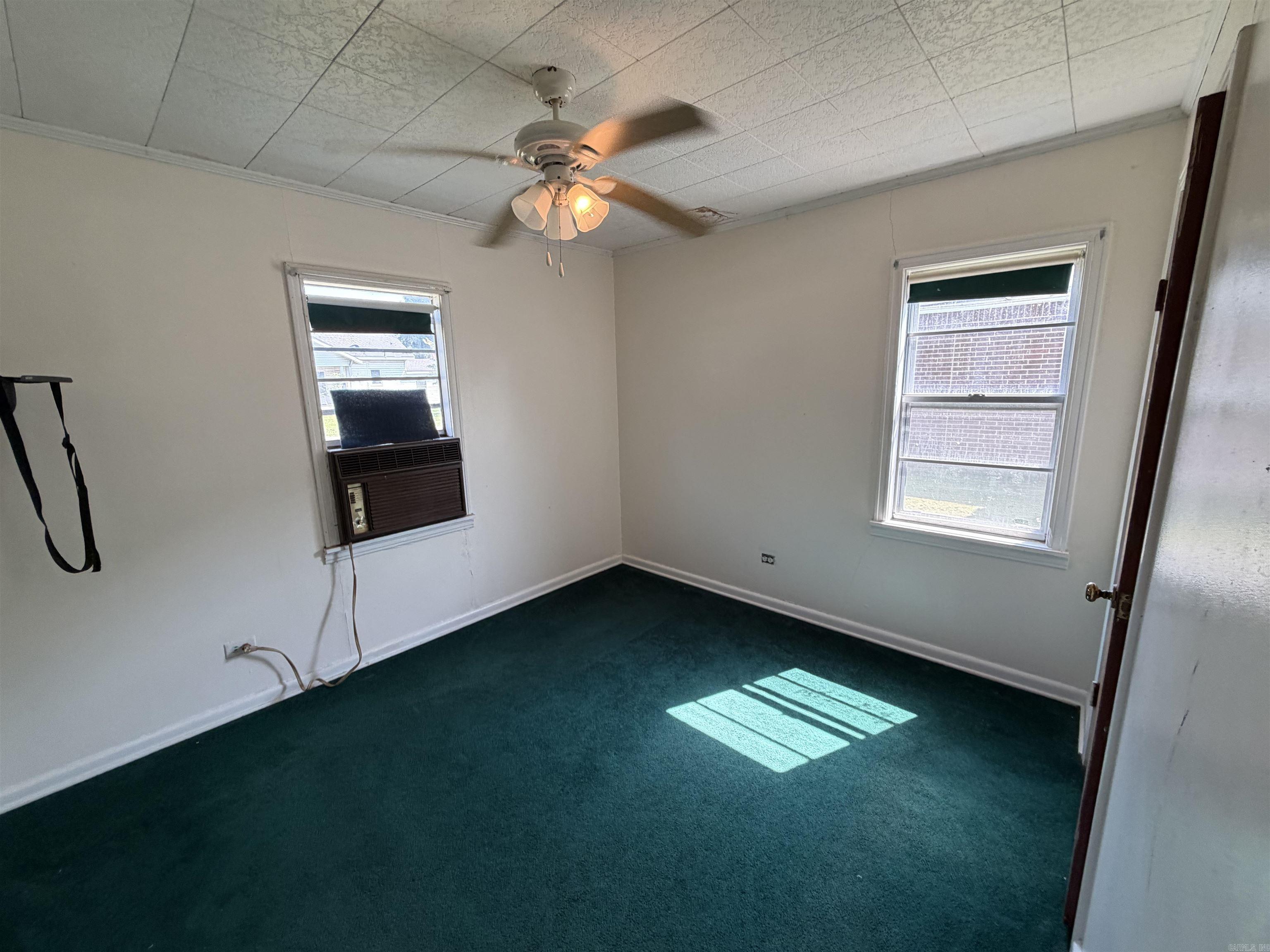 675 E Jackson Street Property Photo 17