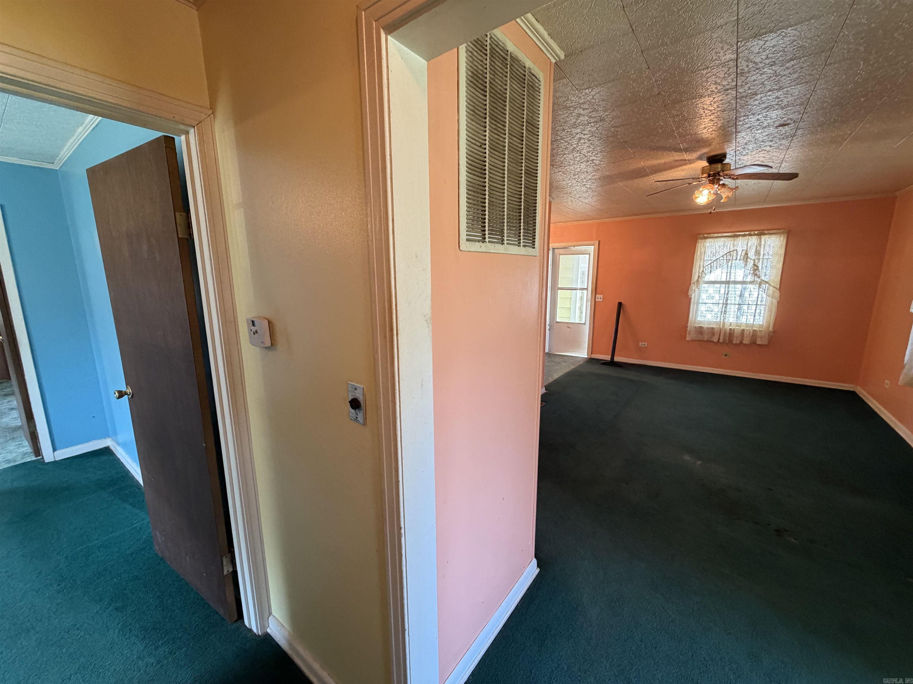 675 E Jackson Street Property Photo 22