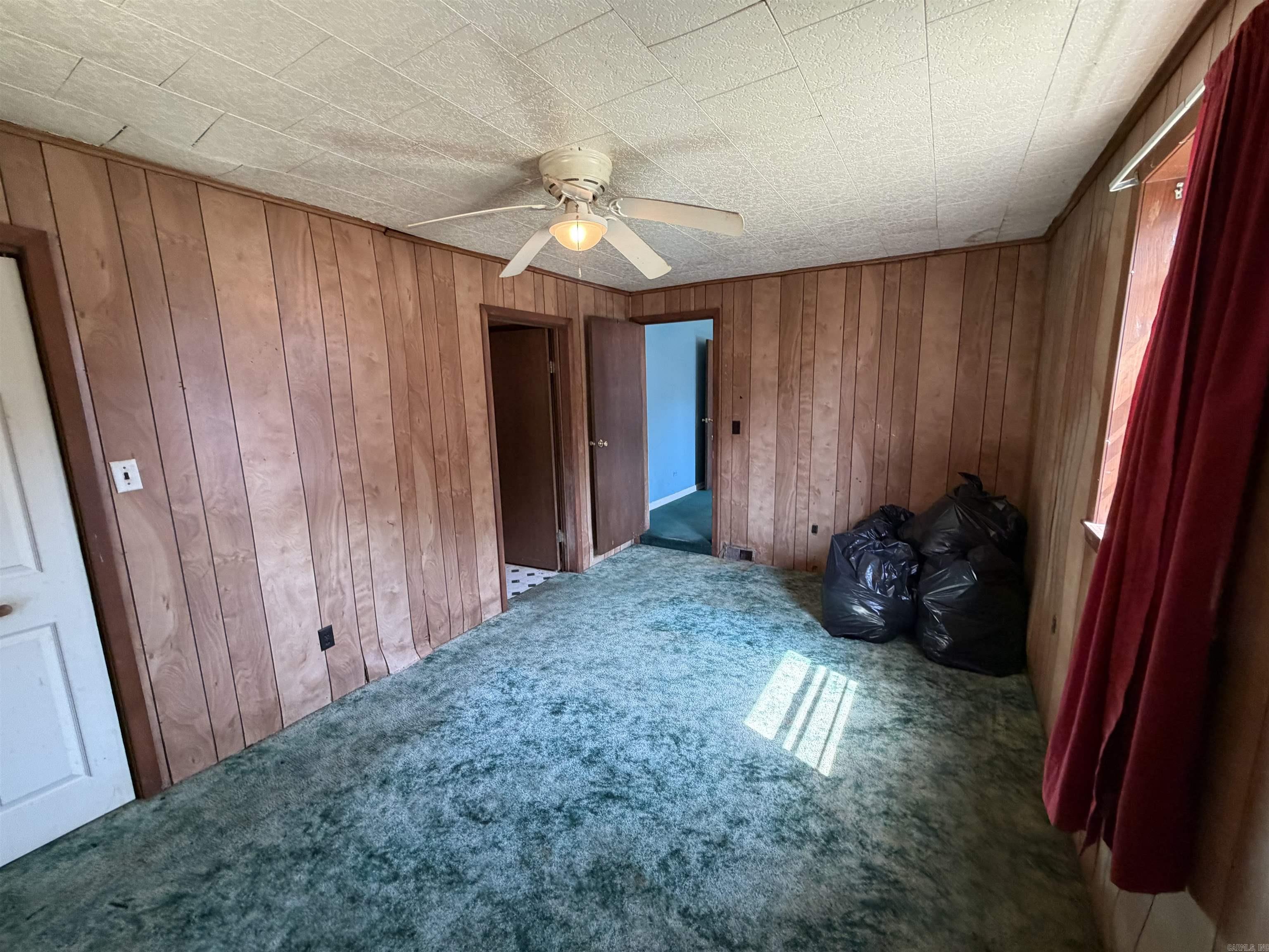675 E Jackson Street Property Photo 26