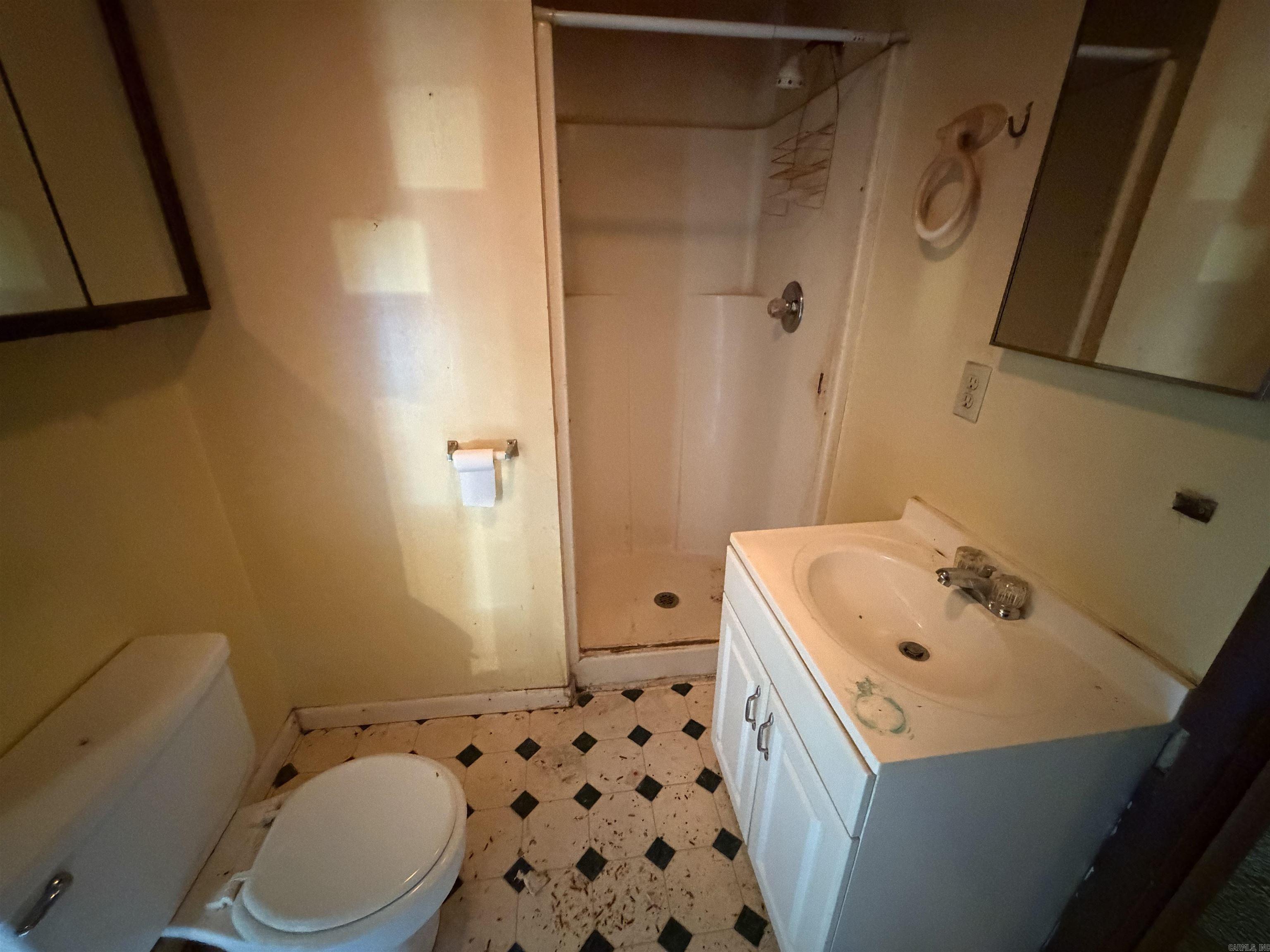 675 E Jackson Street Property Photo 28
