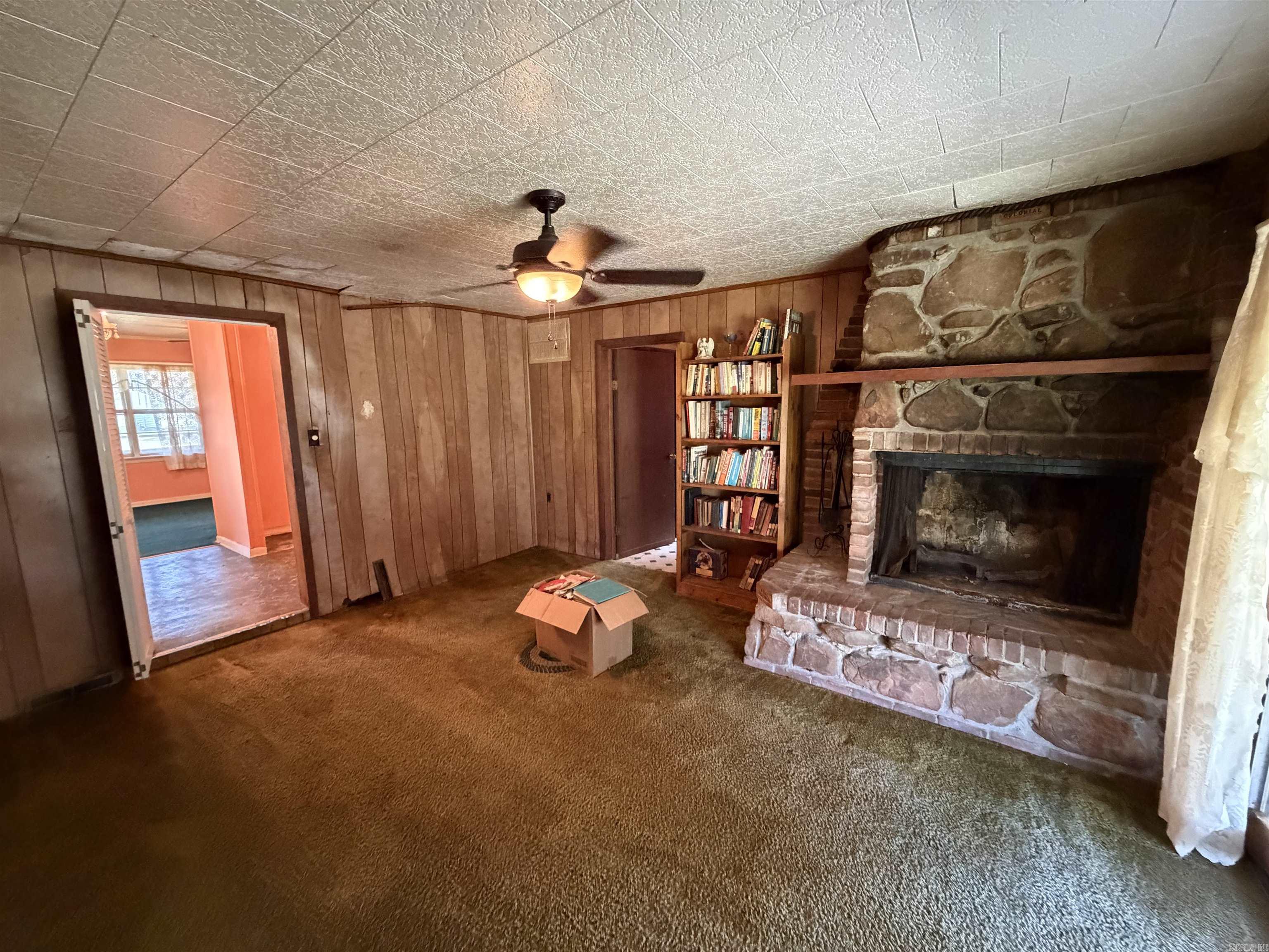 675 E Jackson Street Property Photo 32
