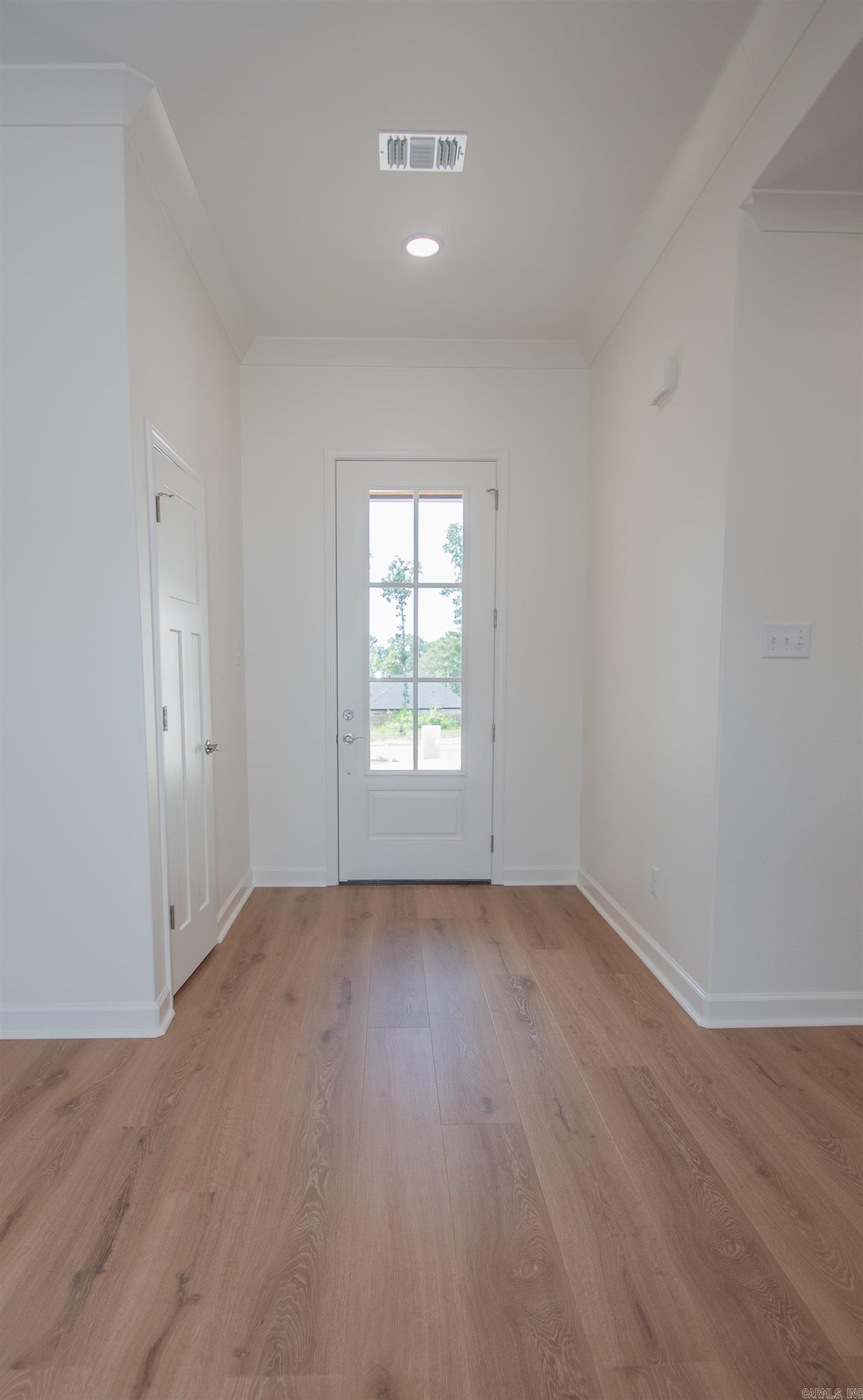177 Hayden Drive Property Photo 4