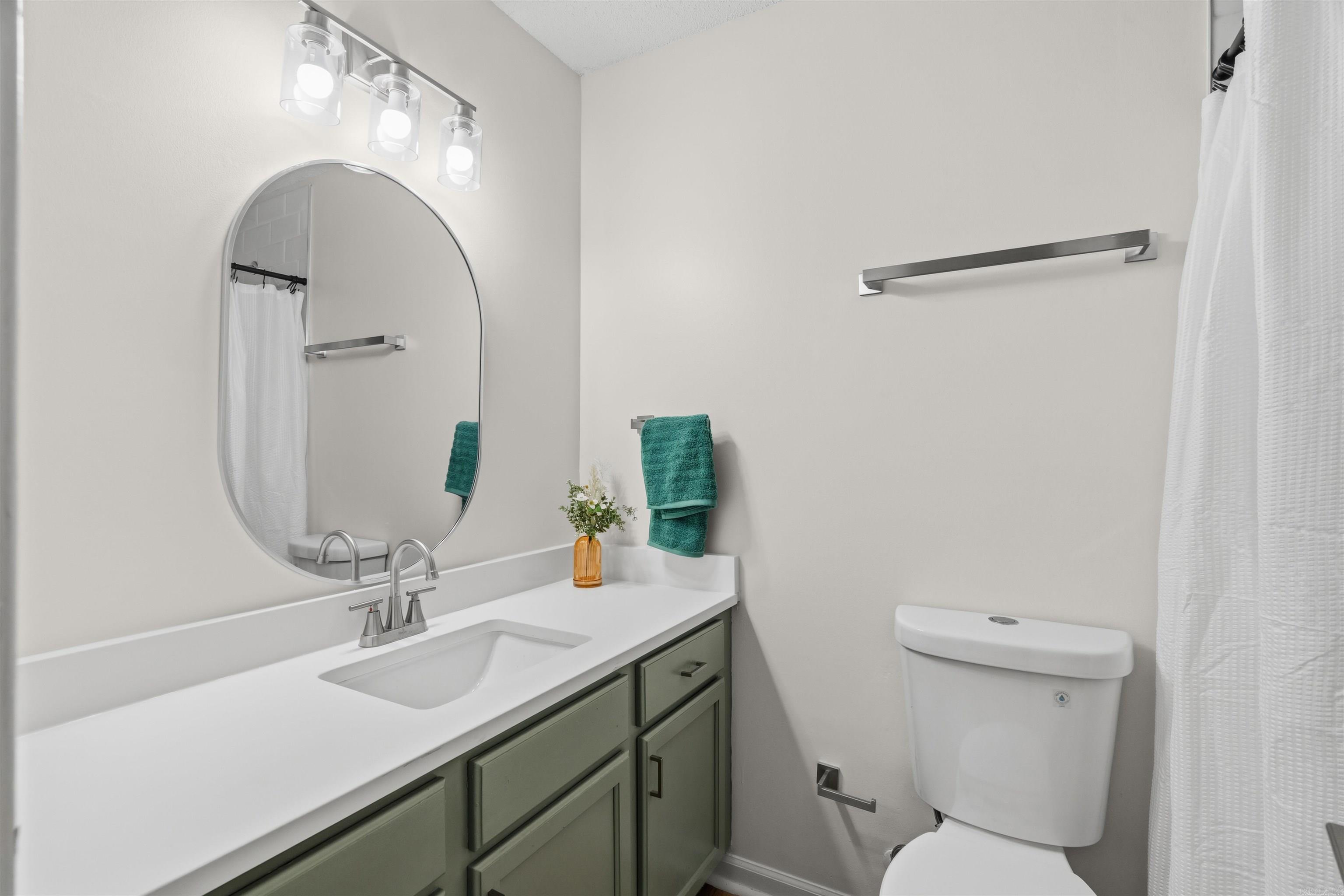 121 Primo Circle Property Photo 9