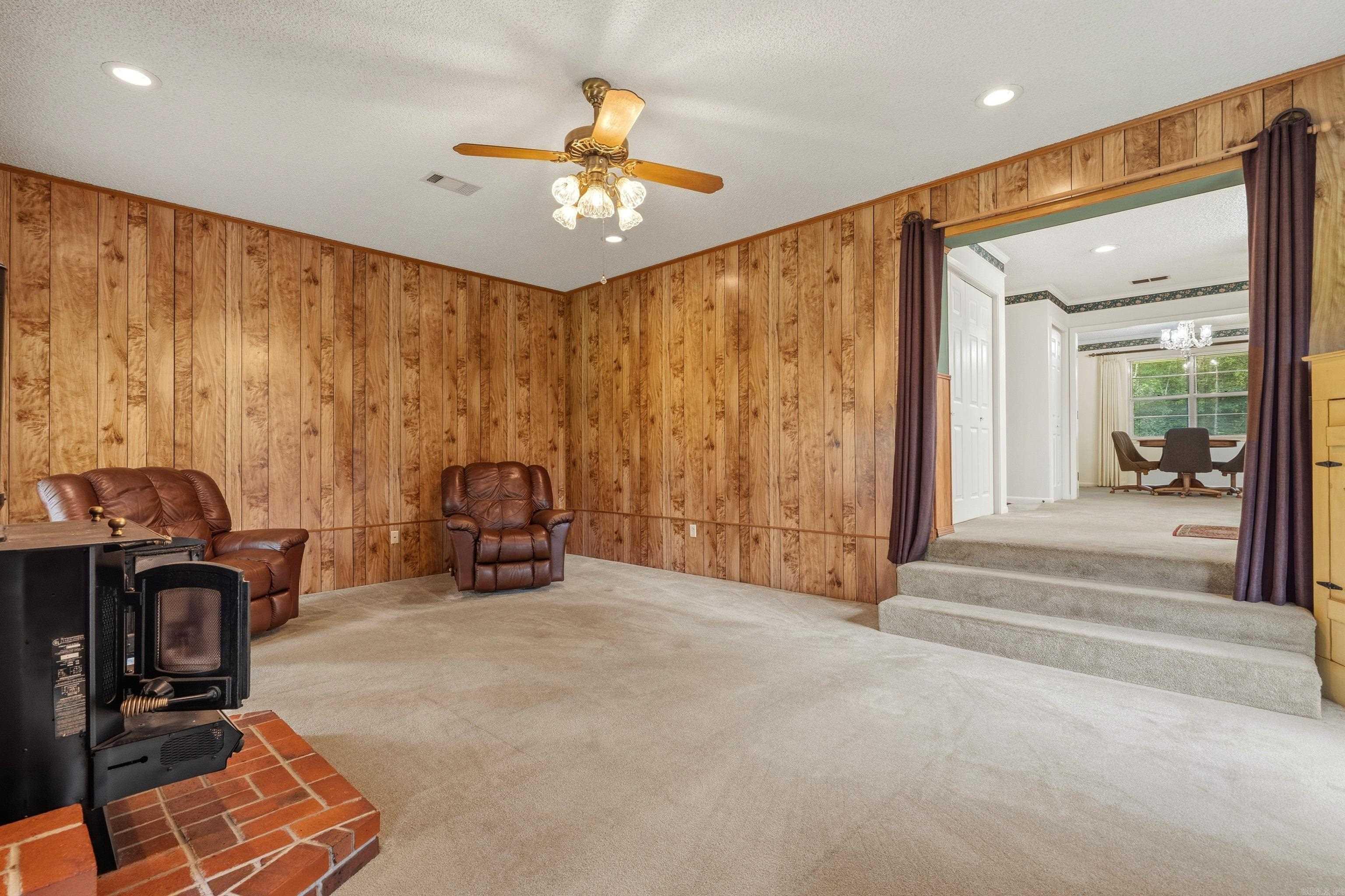 115 Larkin Street Property Photo 21
