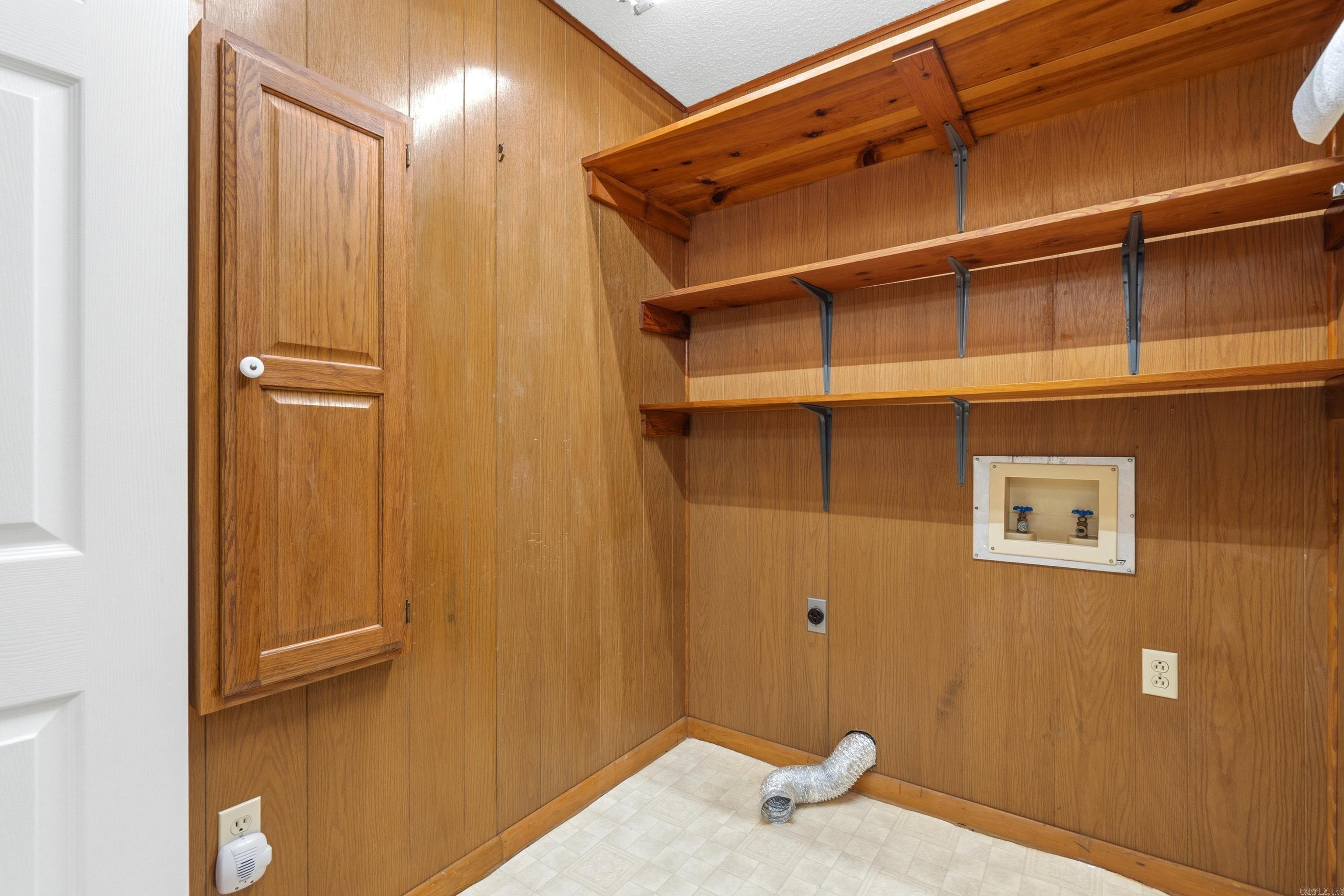 115 Larkin Street Property Photo 22
