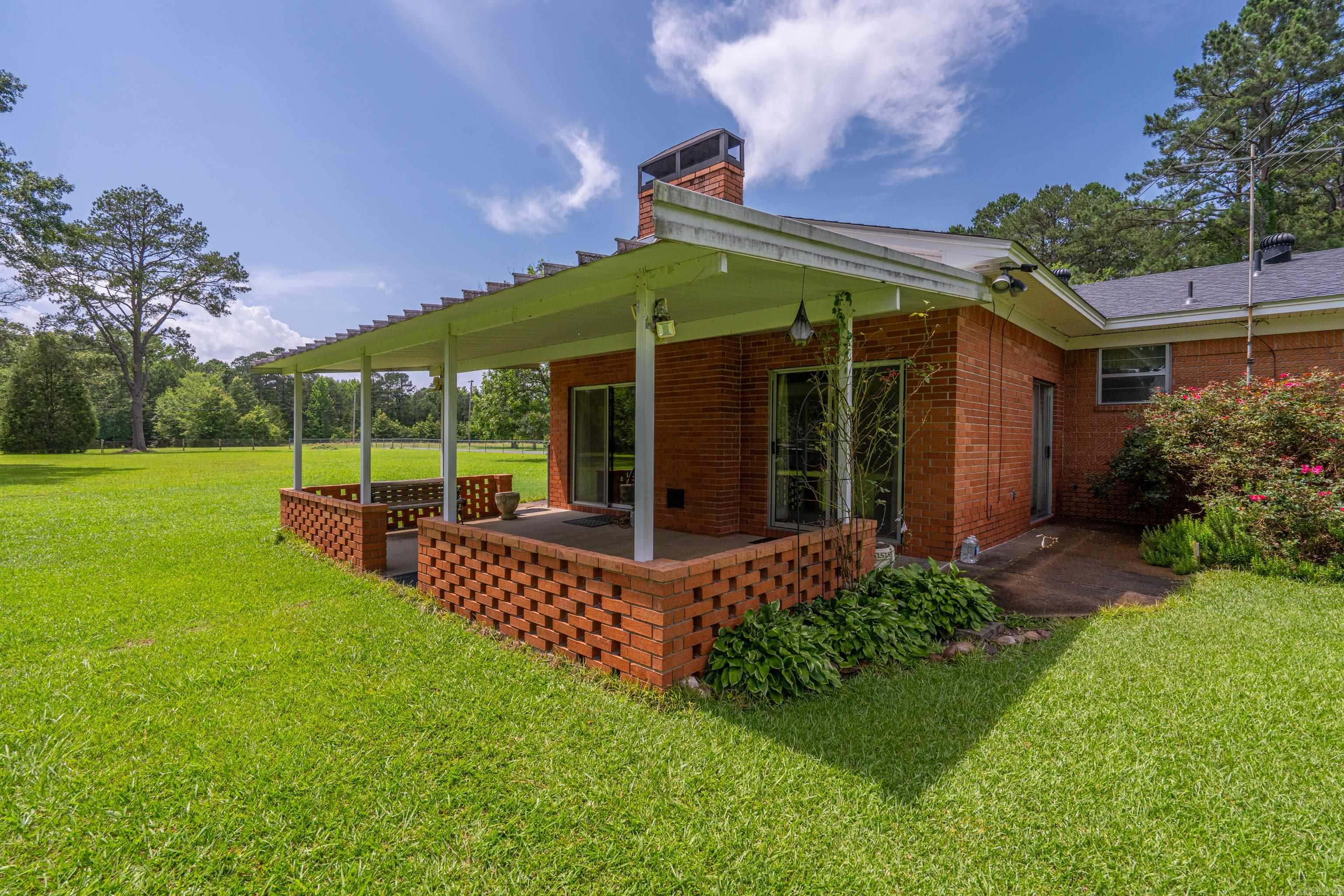 115 Larkin Street Property Photo 34