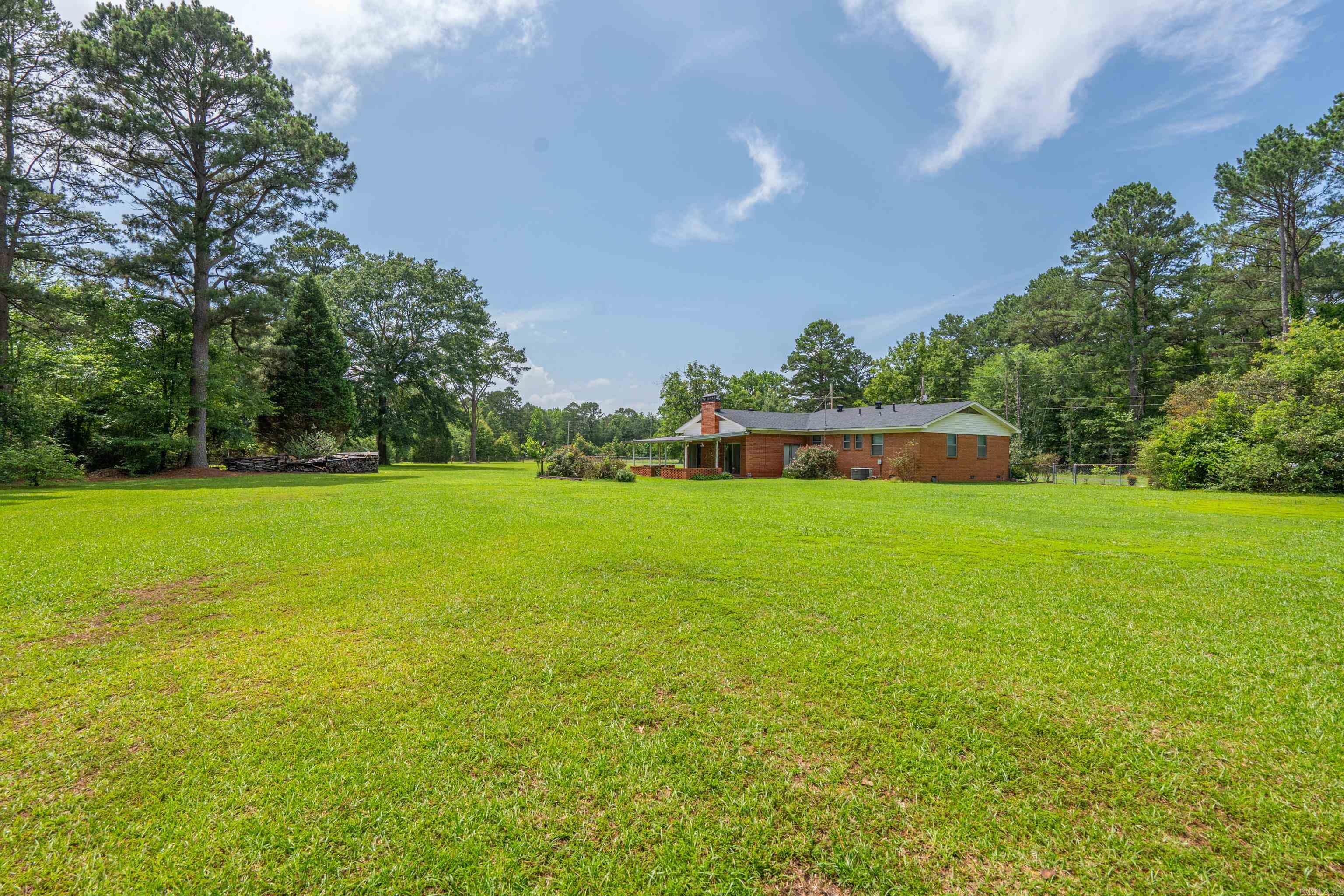 115 Larkin Street Property Photo 39