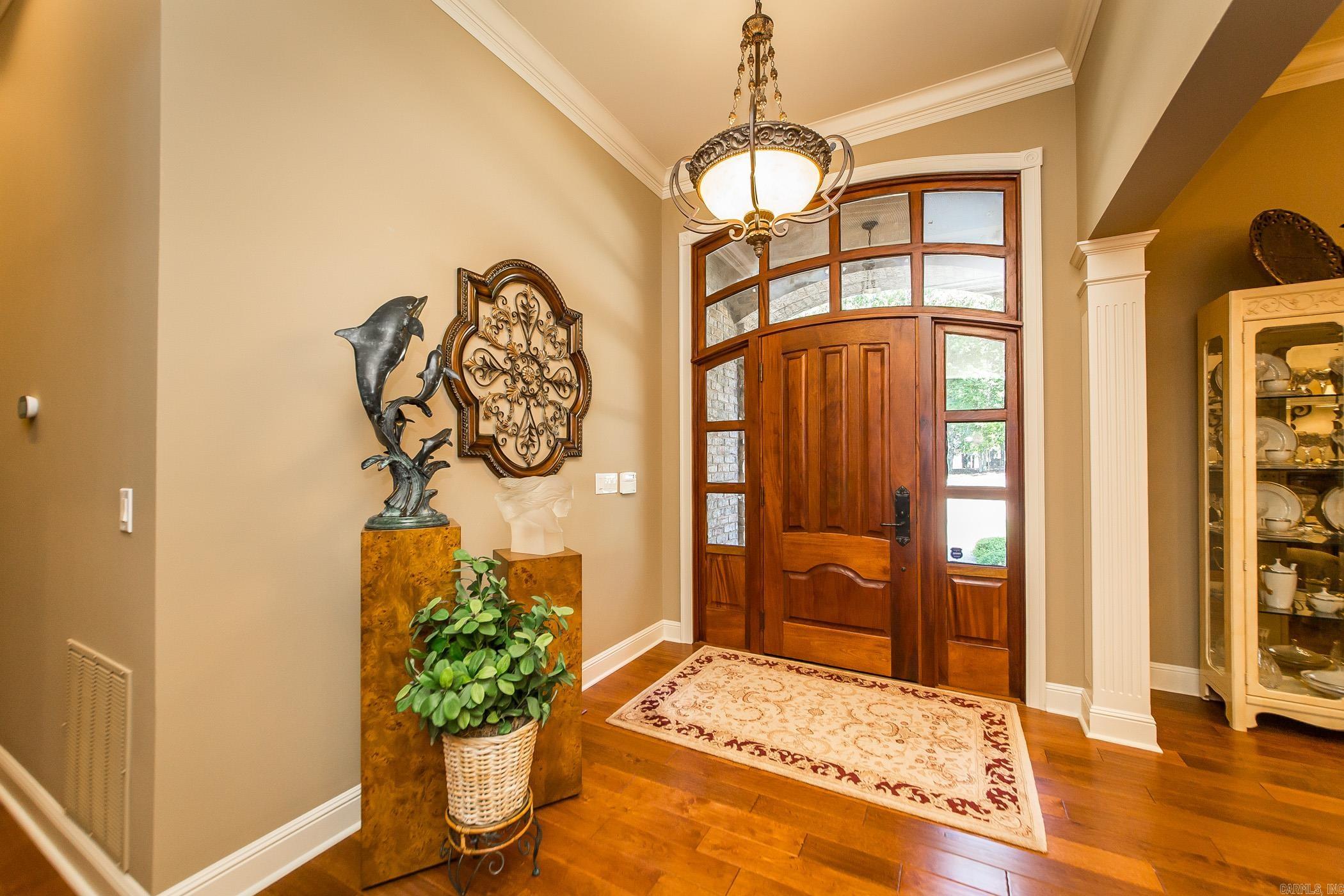 405 Grand Isle Drive Property Photo 6