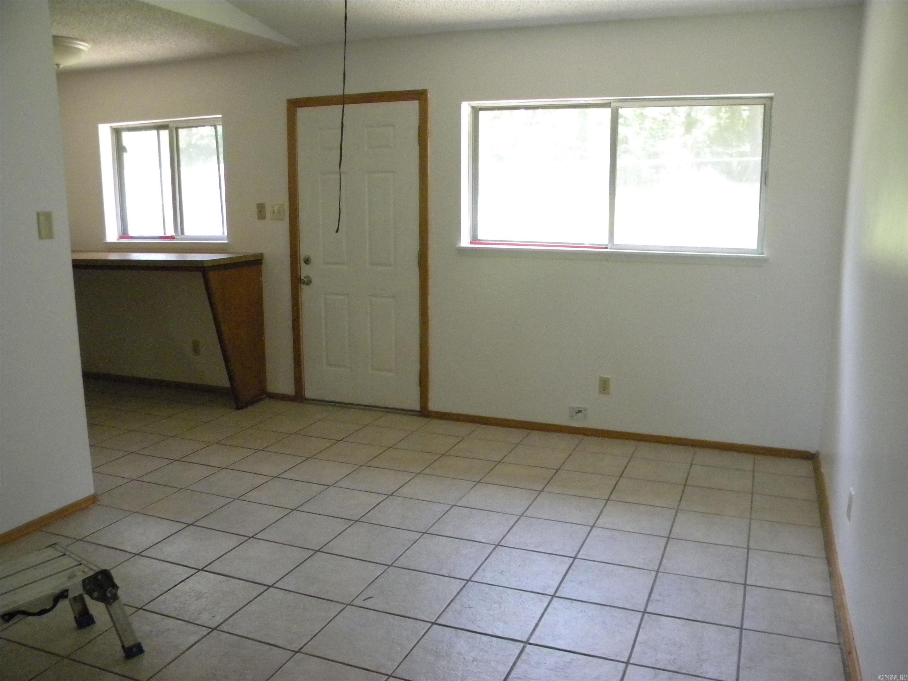 5633 Sonora Drive Property Photo 4
