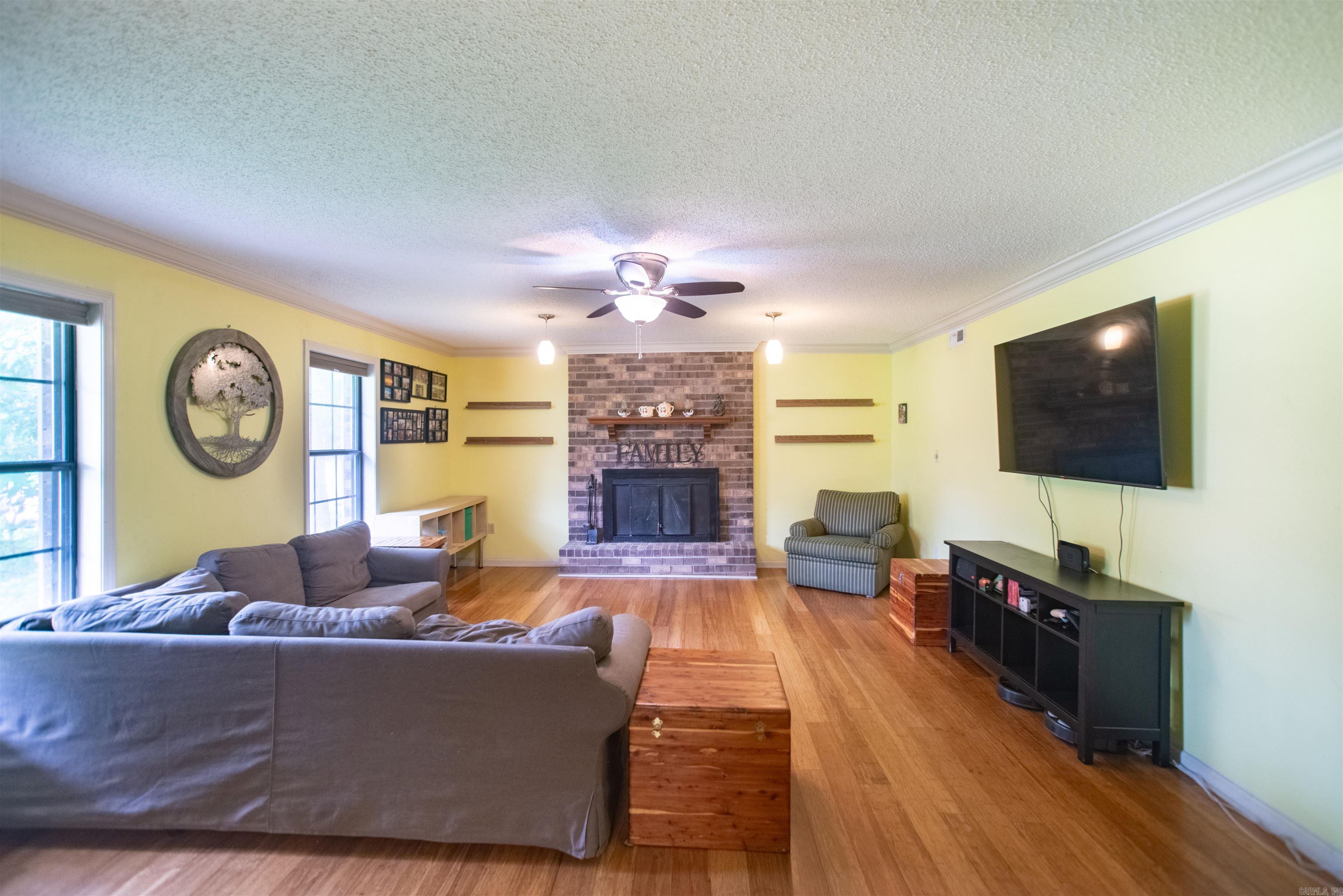 8809 Pea Ridge Circle Property Photo 5