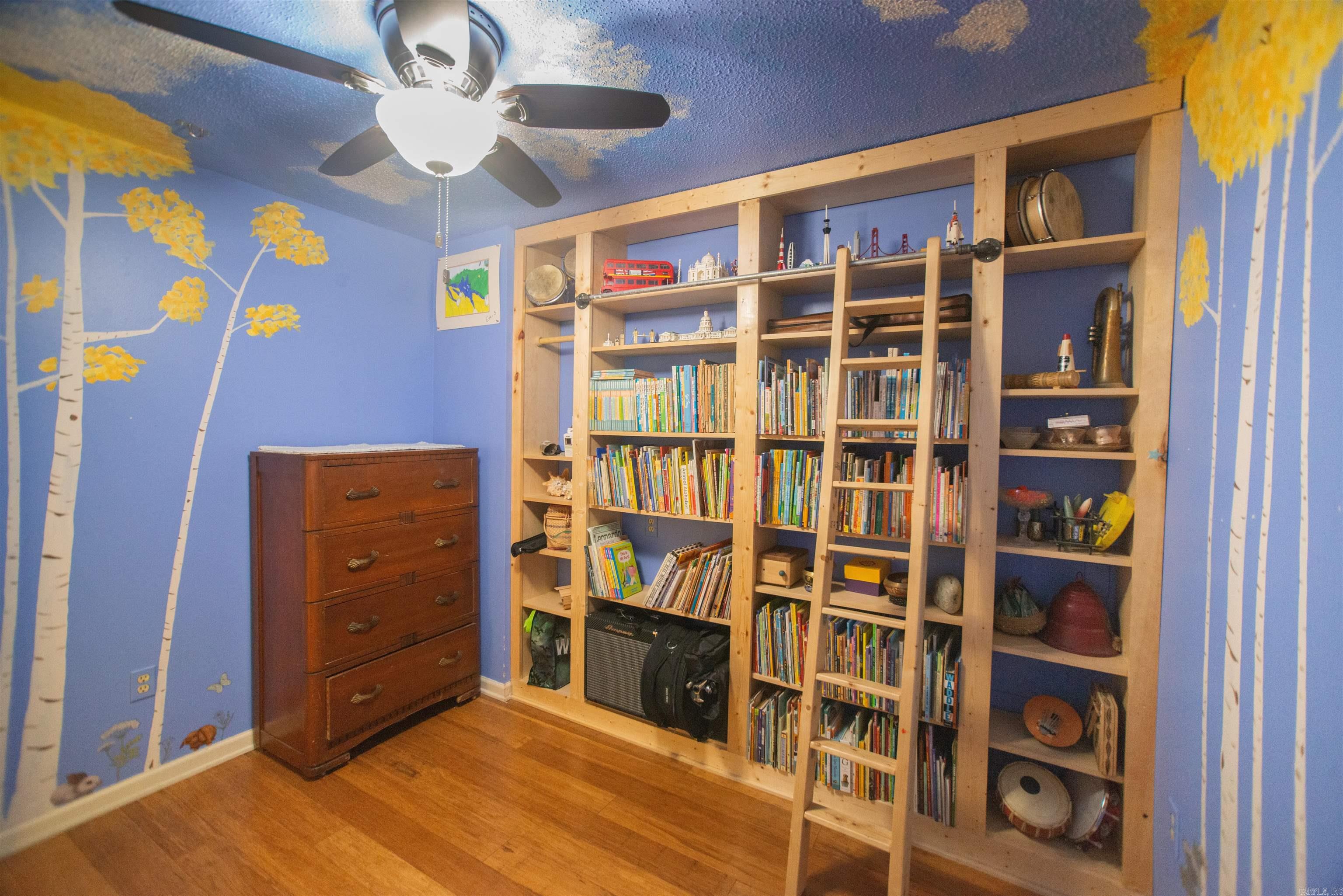 8809 Pea Ridge Circle Property Photo 12