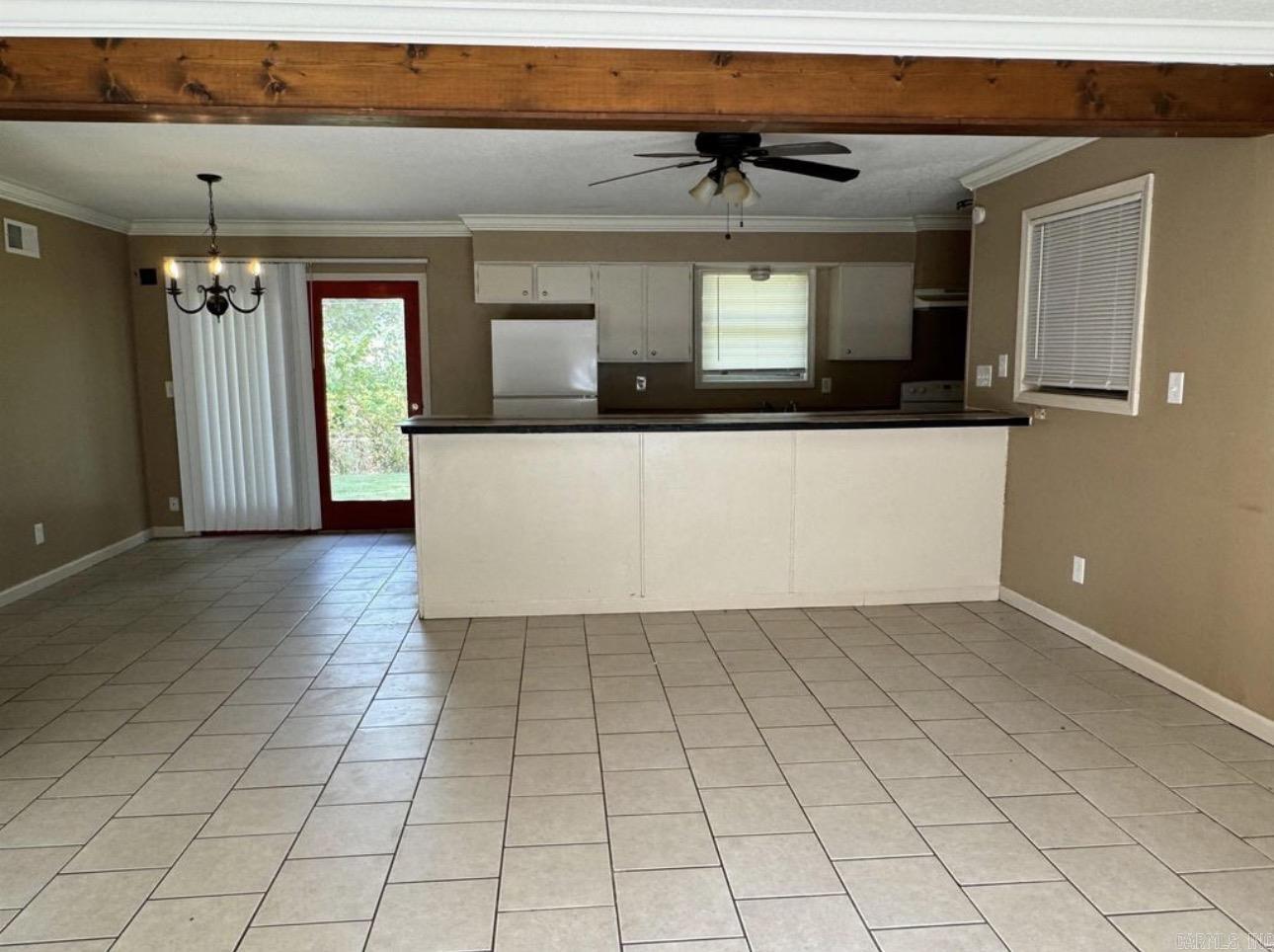 921 Driftwood Property Photo 2