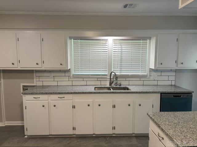 1812 W Cedar Street Property Photo 8