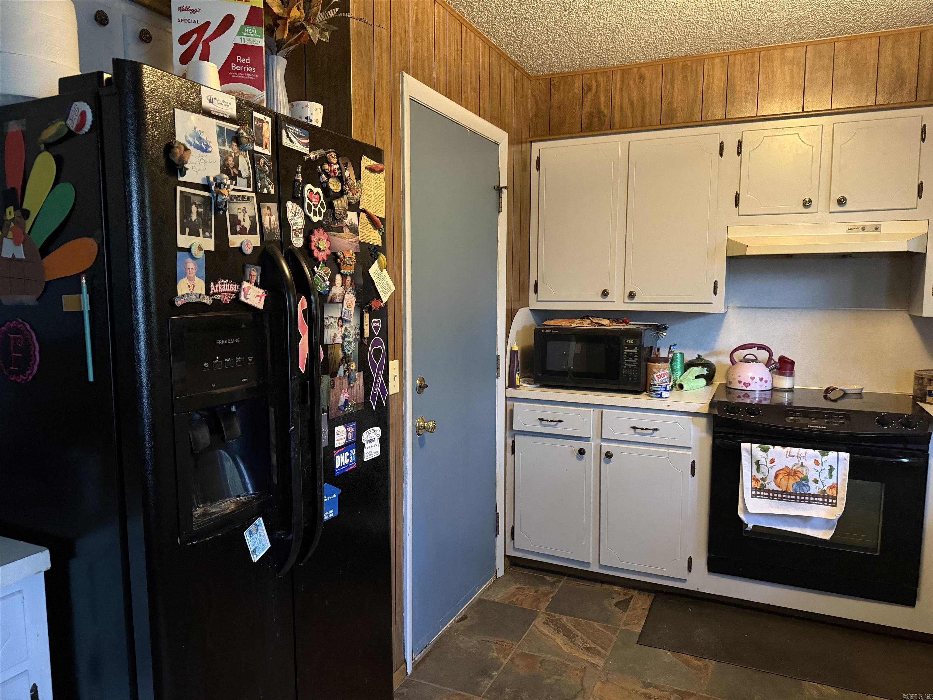 506 S Eve Property Photo 12