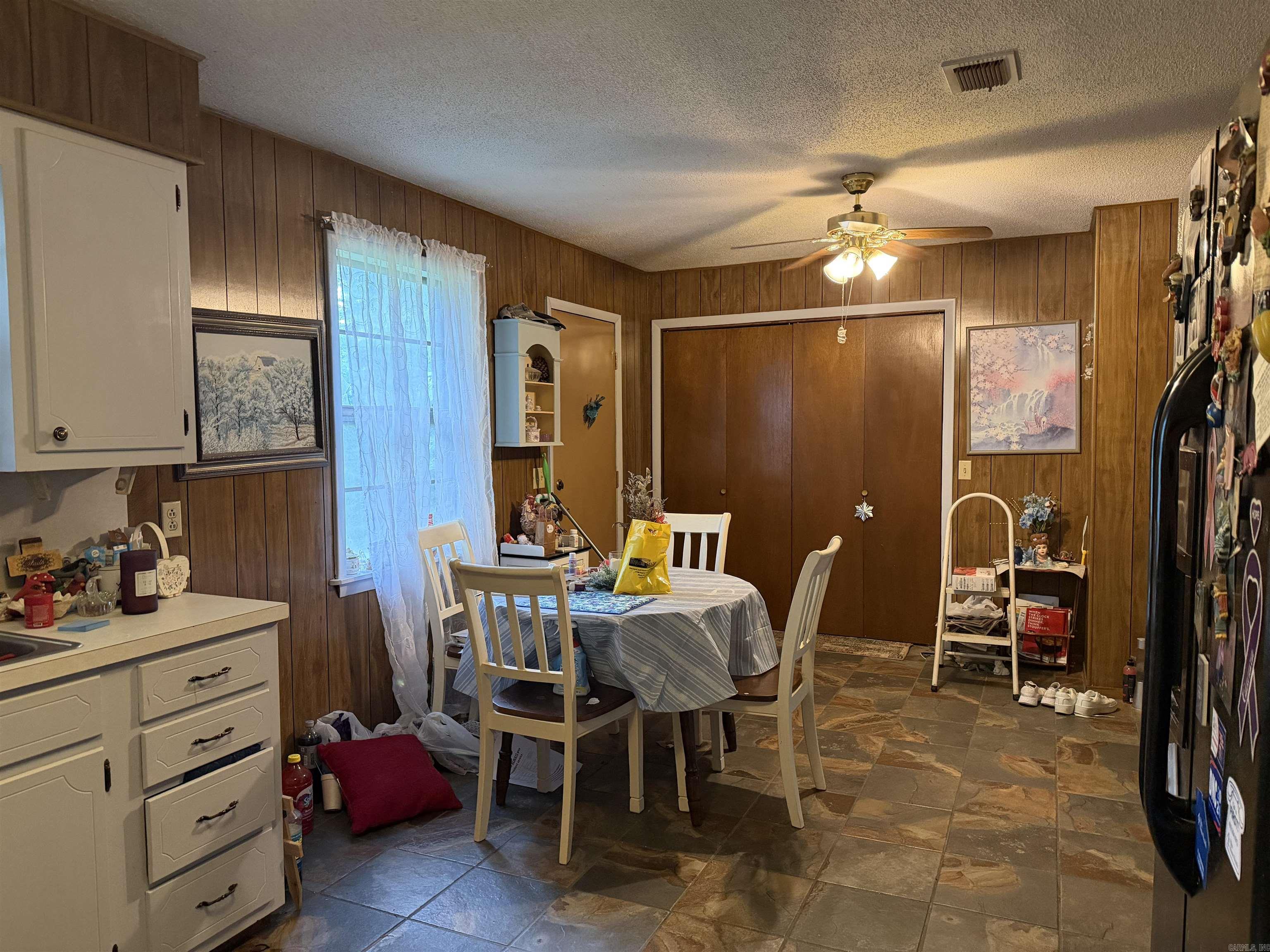 506 S Eve Property Photo 13
