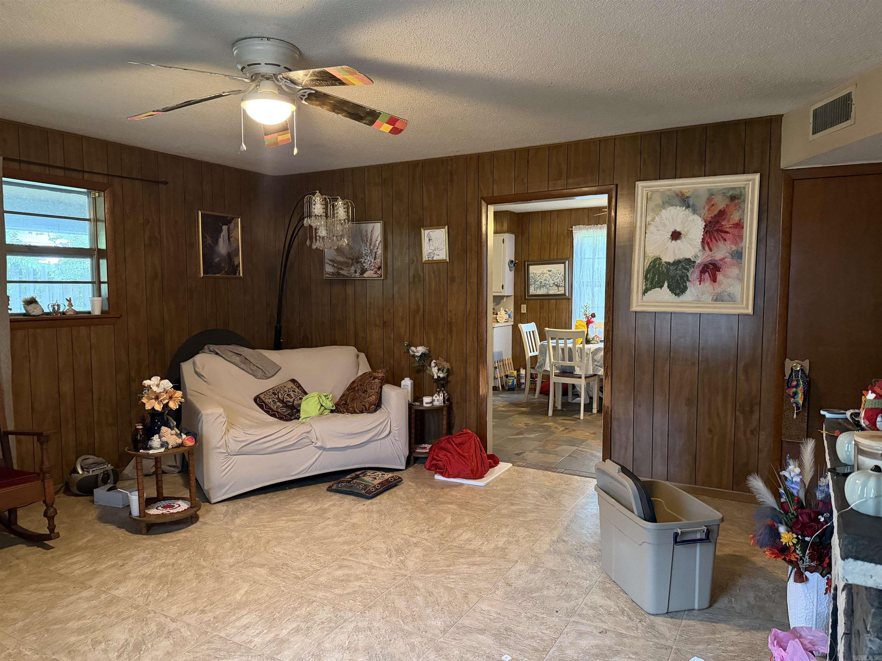 506 S Eve Property Photo 18