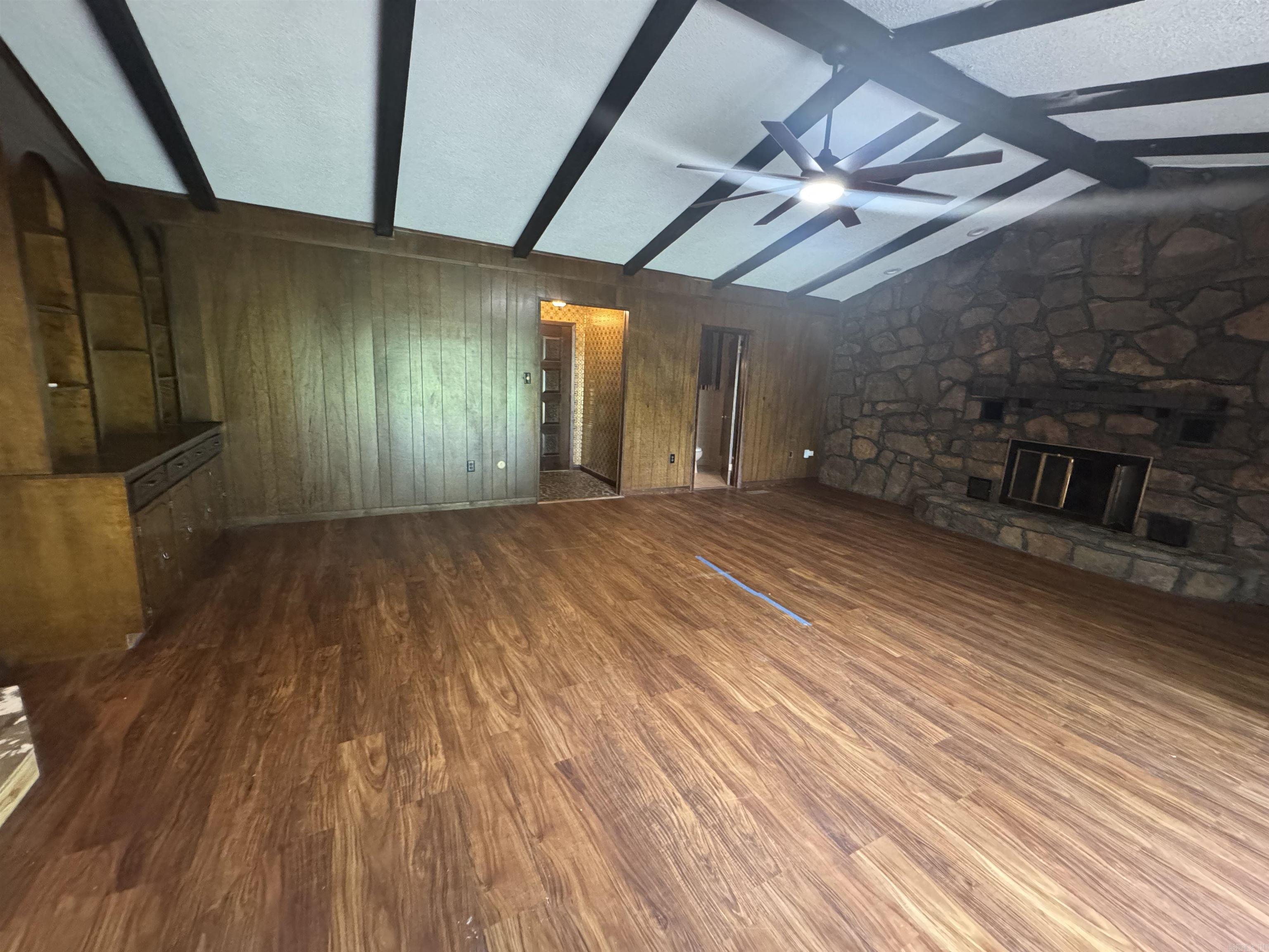 30 Sheila Drive Property Photo 14