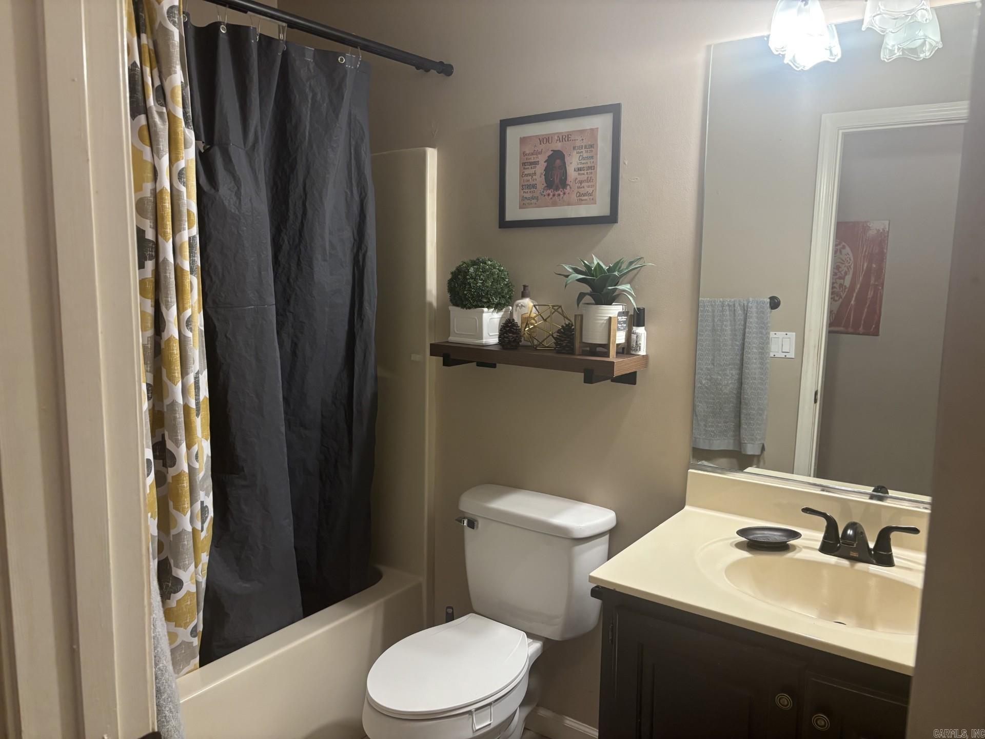 3305 Lonoke Cove Property Photo 7