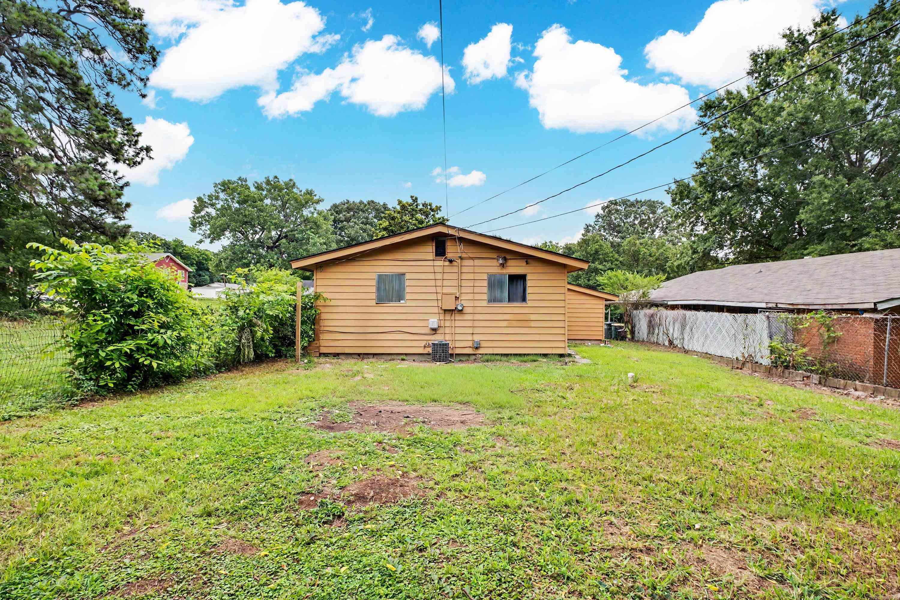 1866 Dennison St Property Photo 30