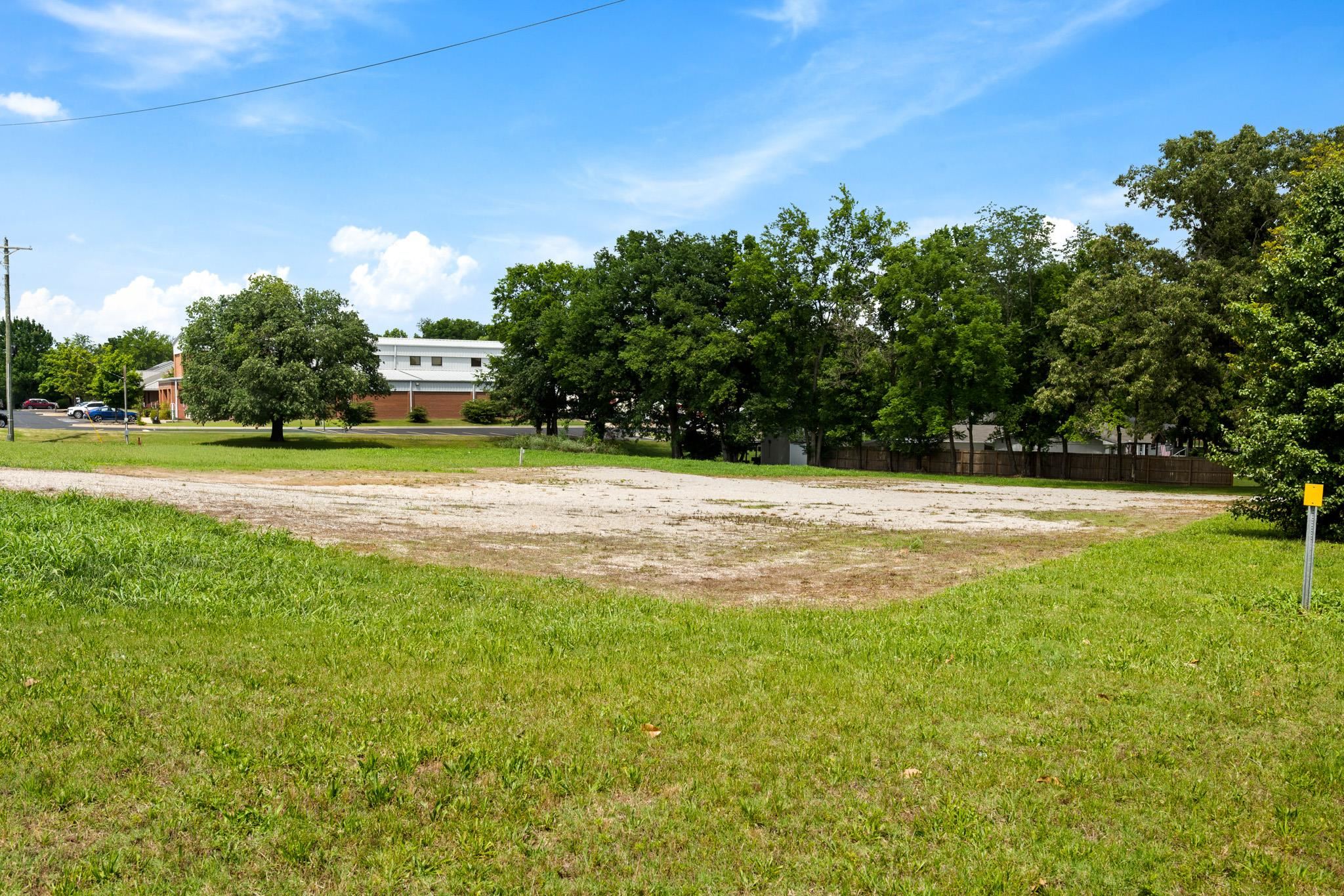 600 Ash Flat Drive Property Photo 6