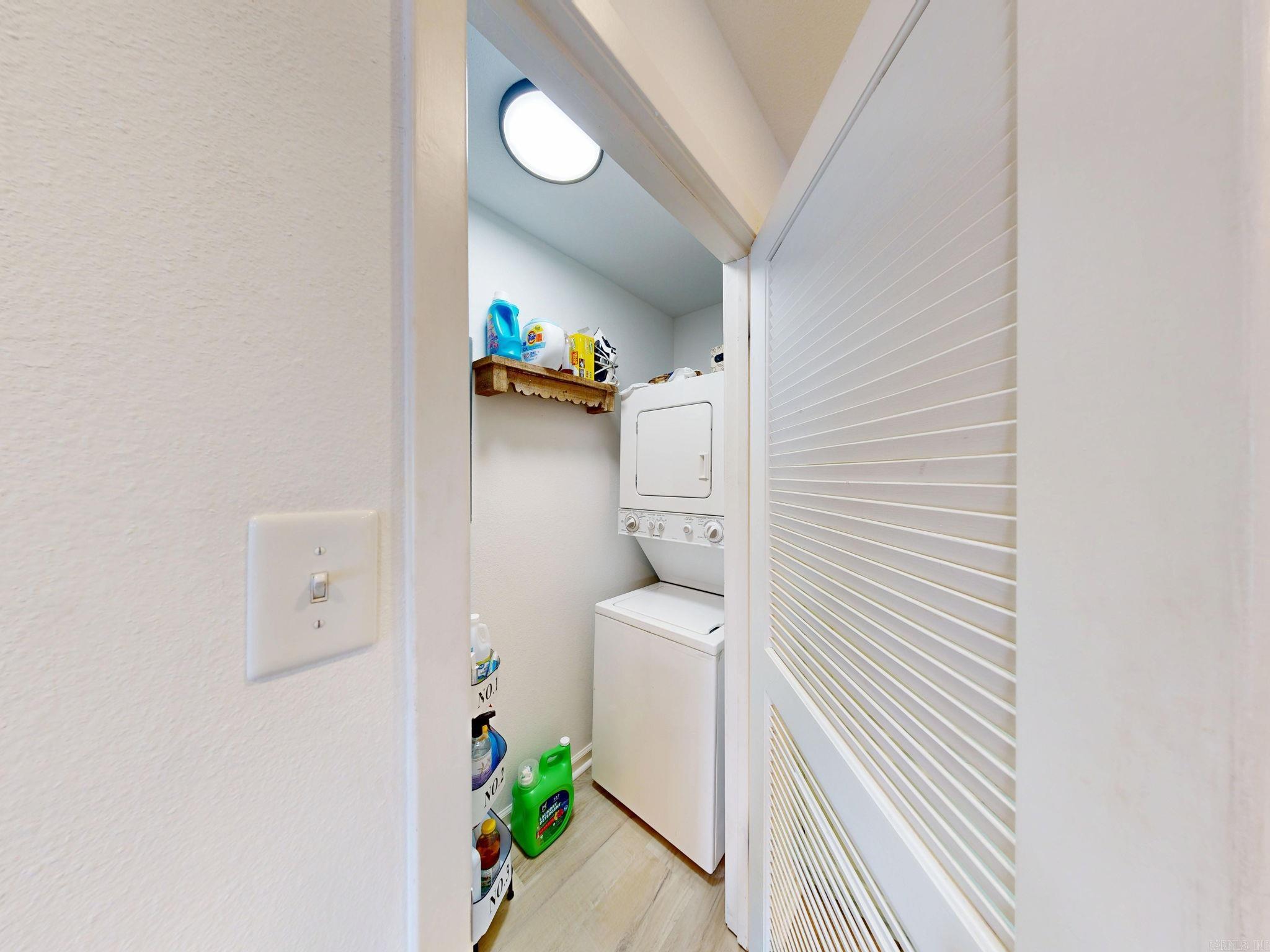 200 M-1 Hamilton Oaks Drive M-1 Property Photo 22