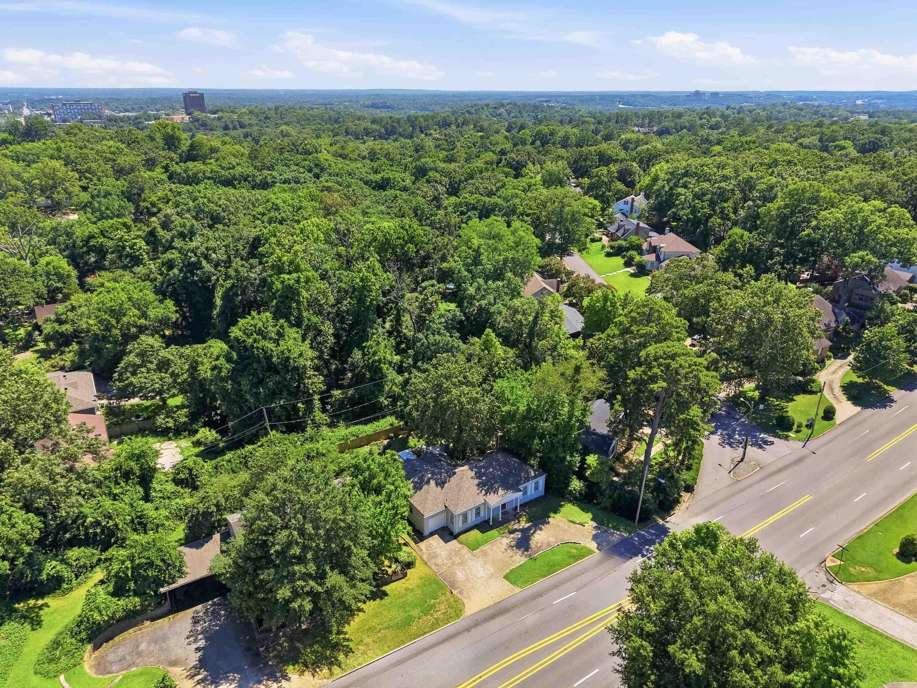 6109 Cantrell Property Photo 6