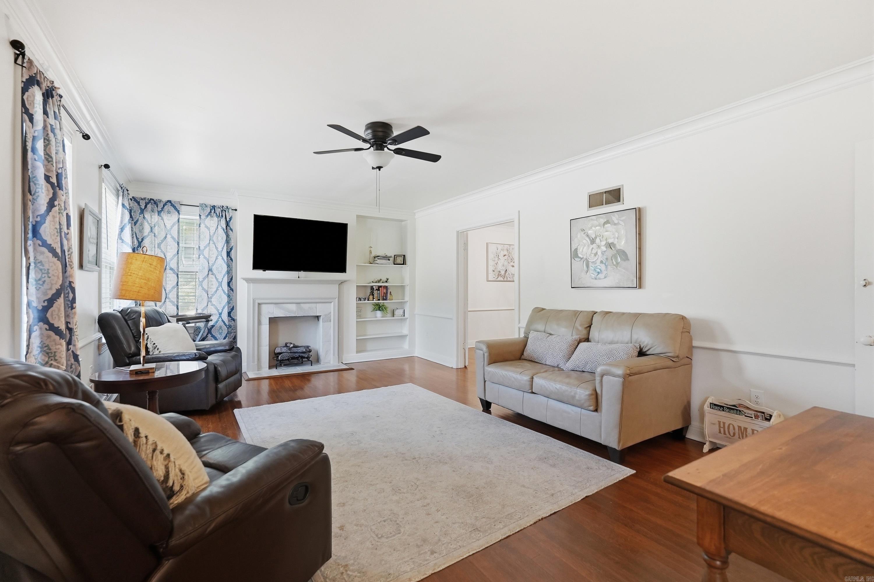 6109 Cantrell Property Photo 11