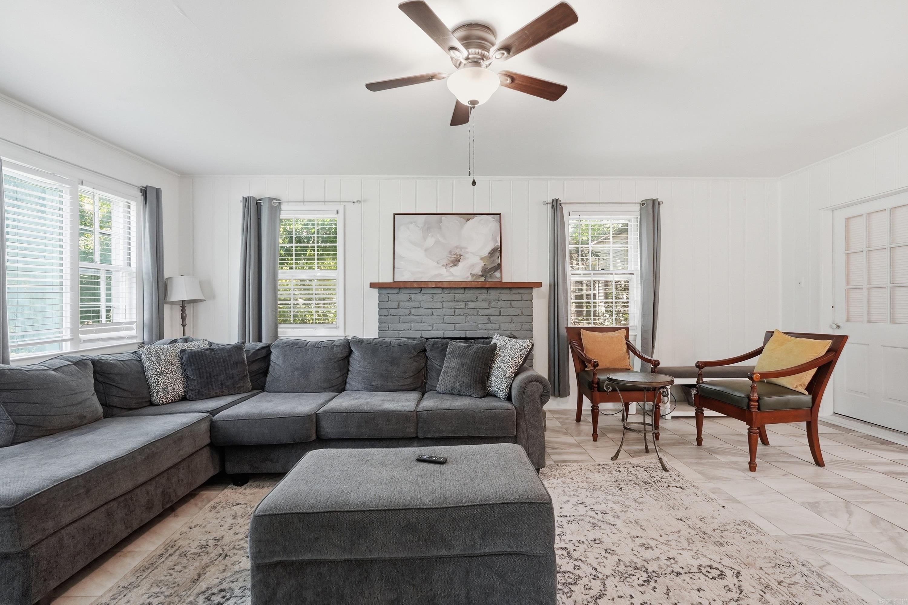 6109 Cantrell Property Photo 25