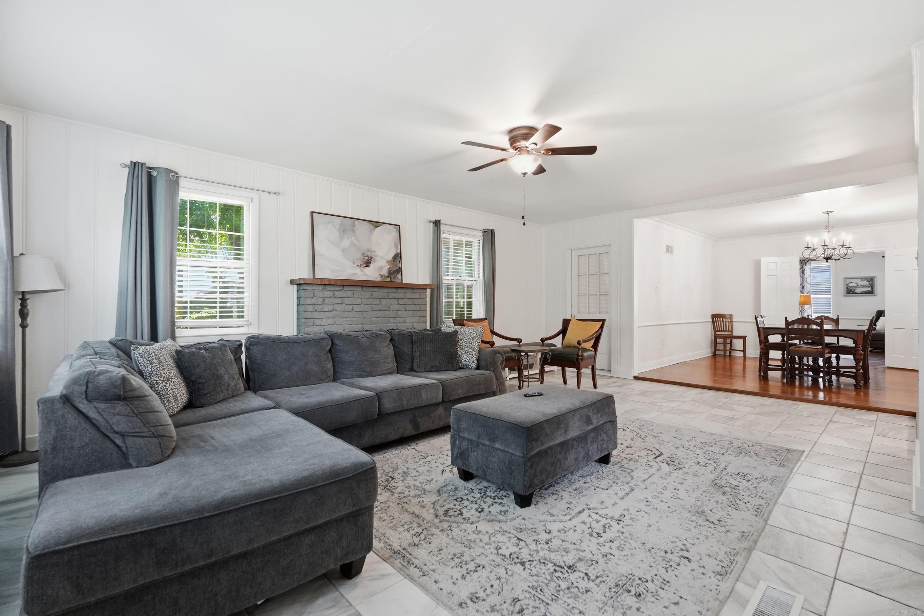 6109 Cantrell Property Photo 26