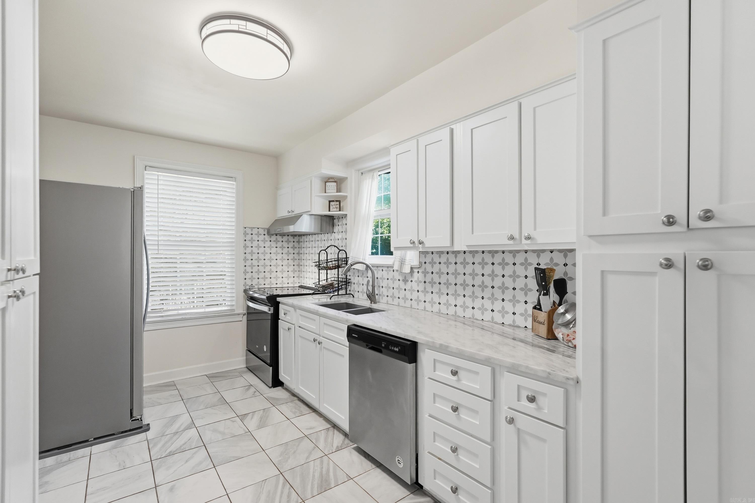 6109 Cantrell Property Photo 29