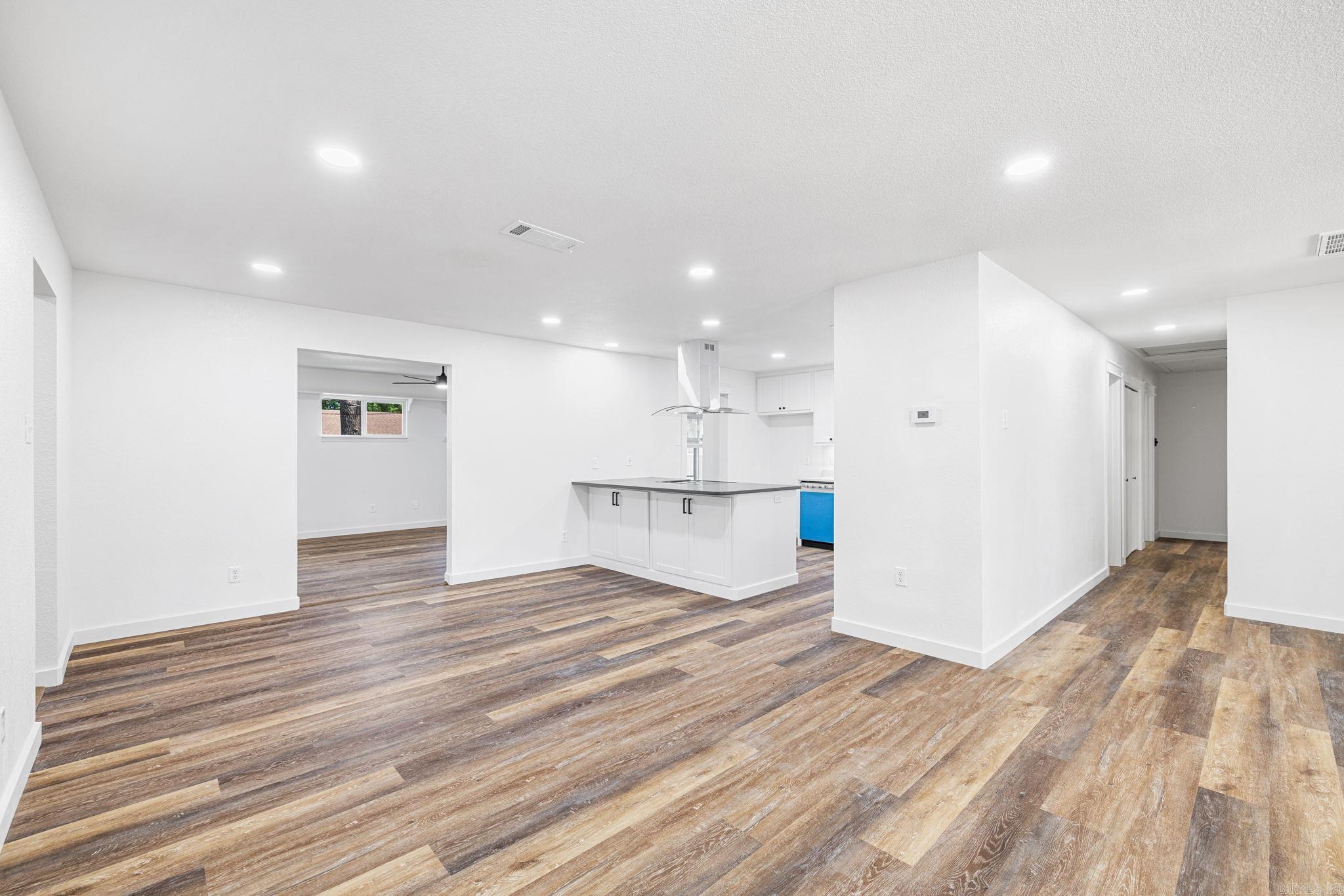 1008 N Jp Wright Loop Road Property Photo 11