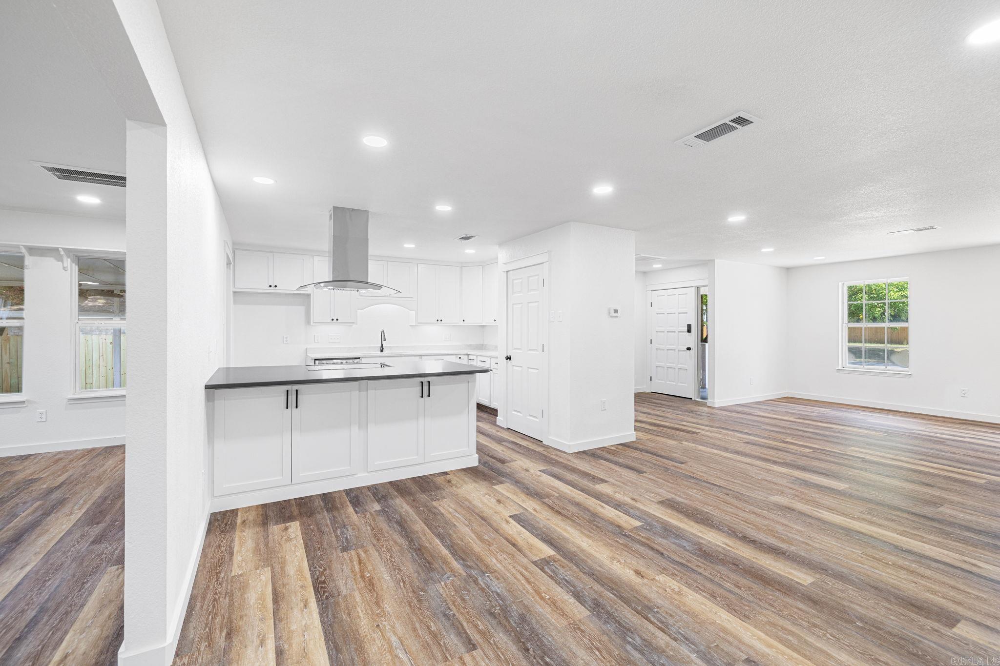 1008 N Jp Wright Loop Road Property Photo 13
