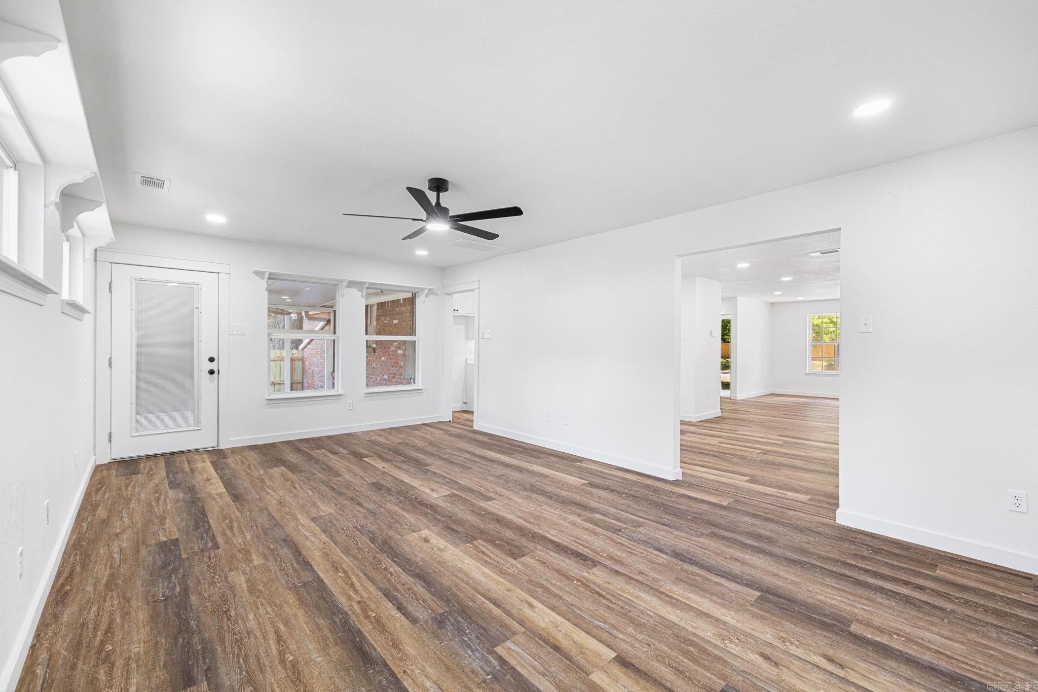 1008 N Jp Wright Loop Road Property Photo 17