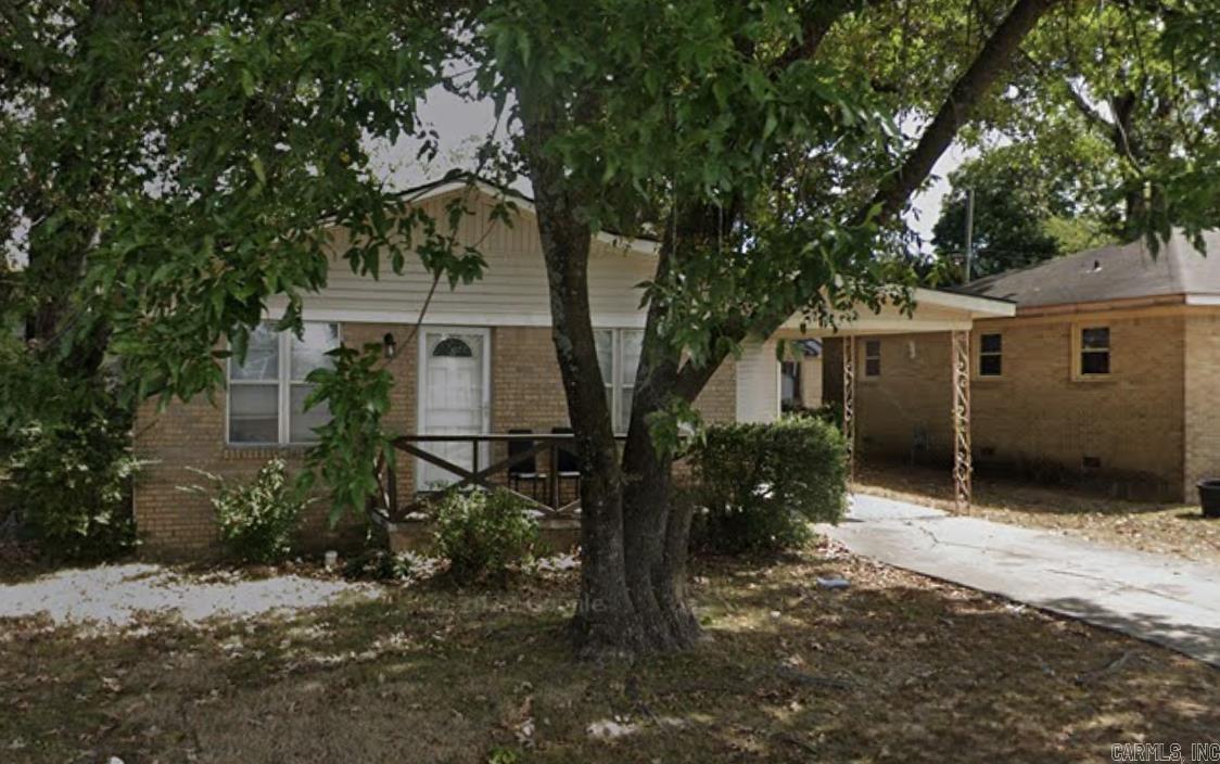 1404 Frank Street Property Photo 1