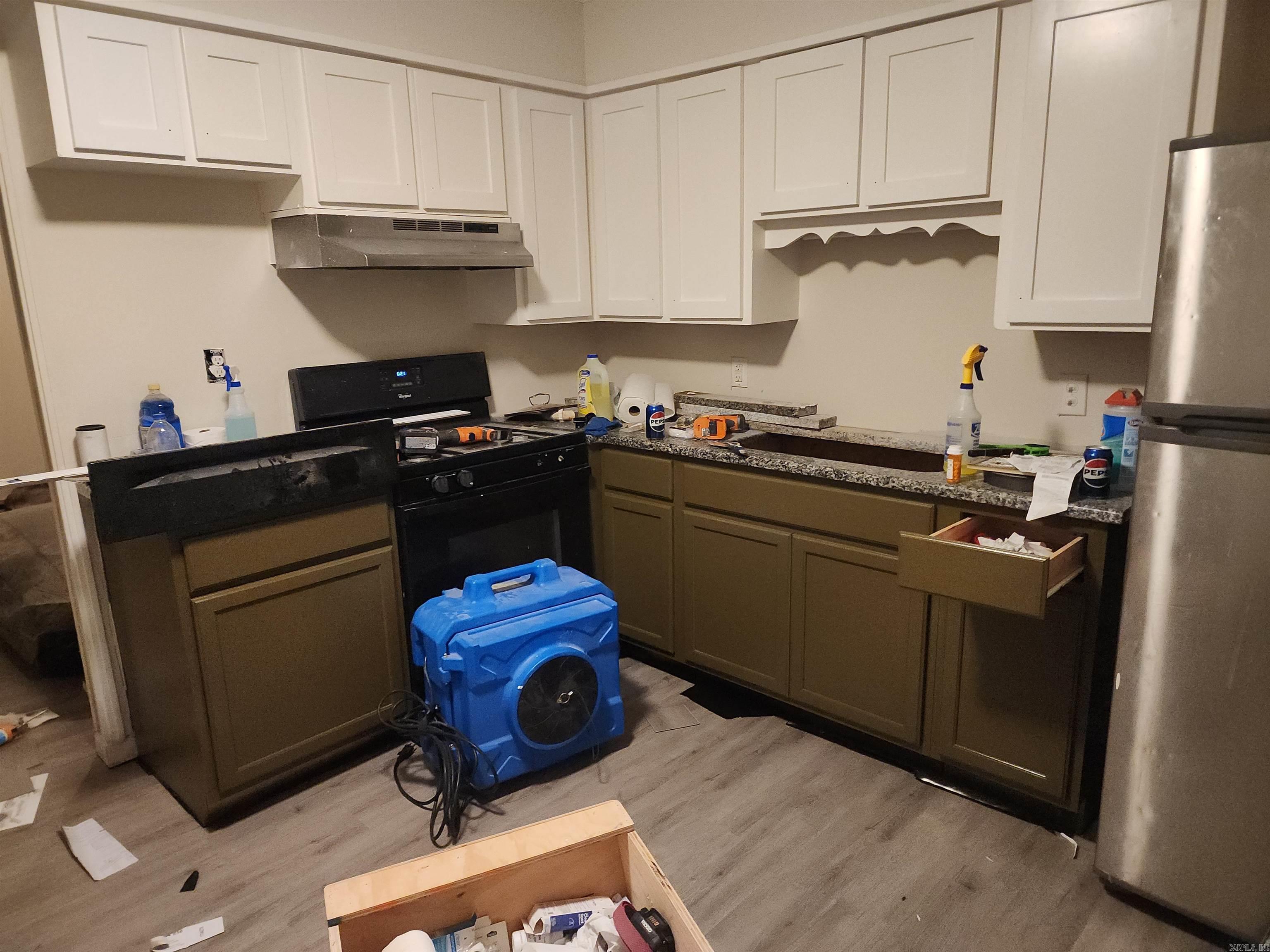 1404 Frank Street Property Photo 2