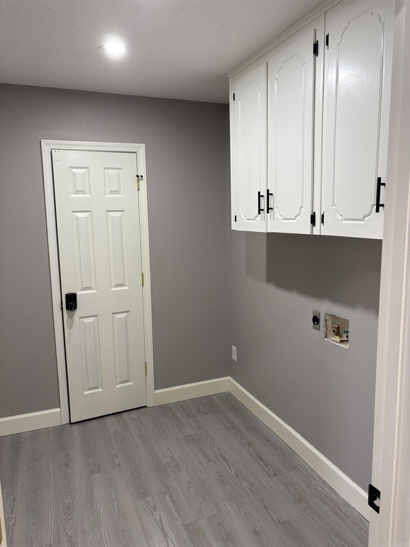 20 Stacey Street Property Photo 10