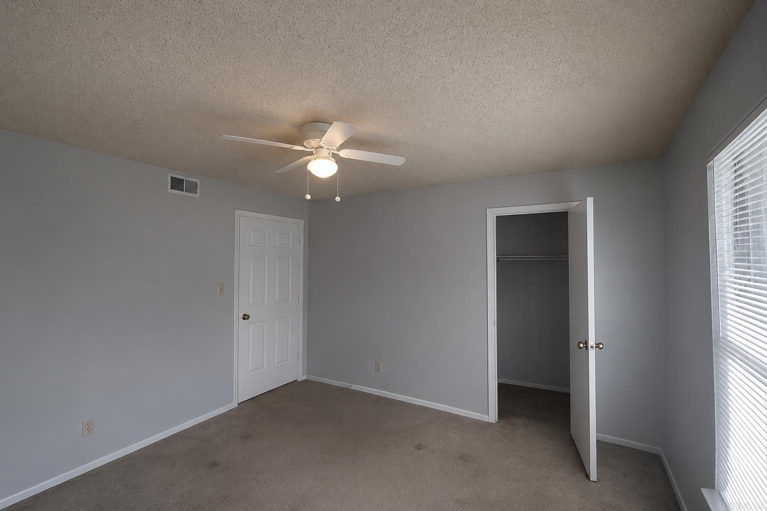 110 Rim Rock Place Property Photo 6