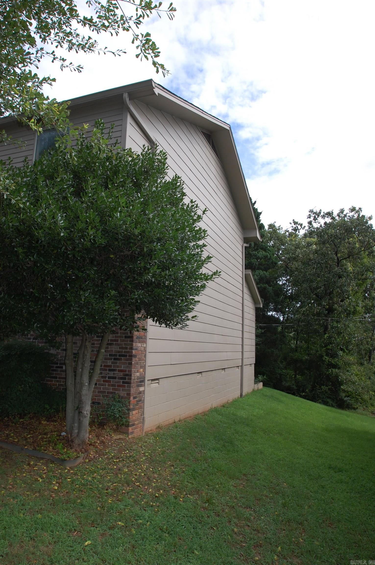 112 Rim Rock Place Property Photo 16