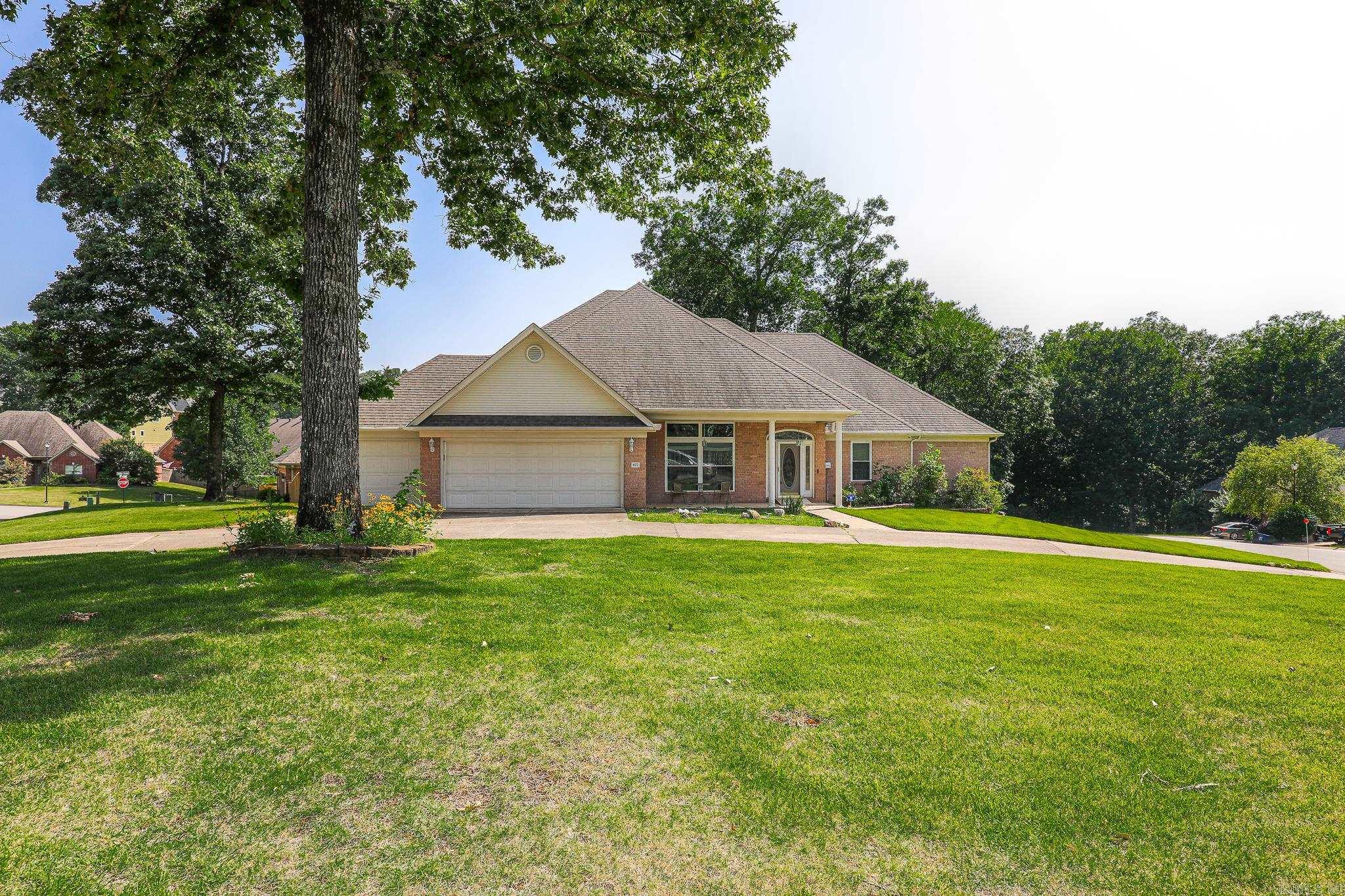 827 Miller Loop Property Photo 4
