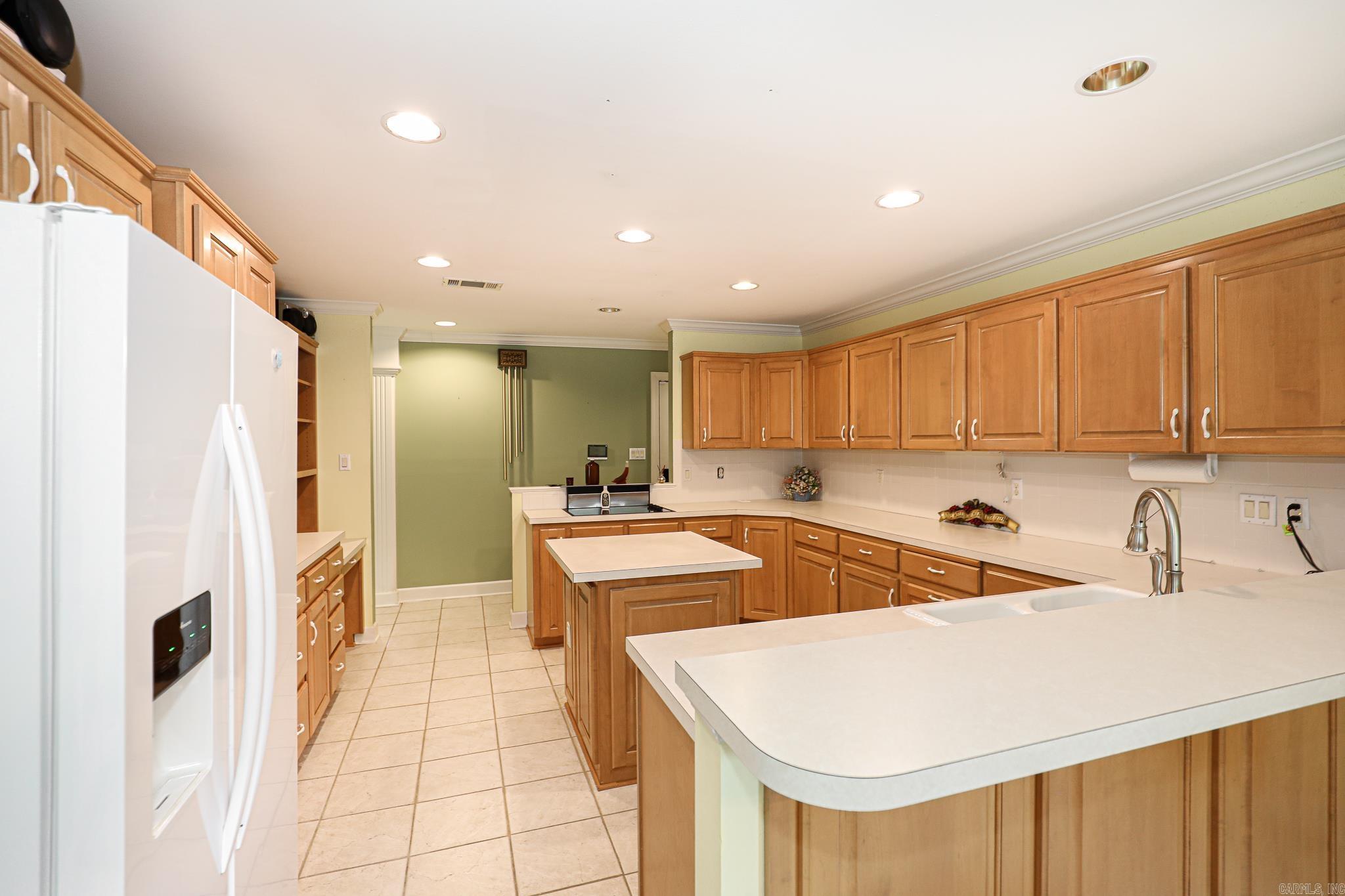 827 Miller Loop Property Photo 18