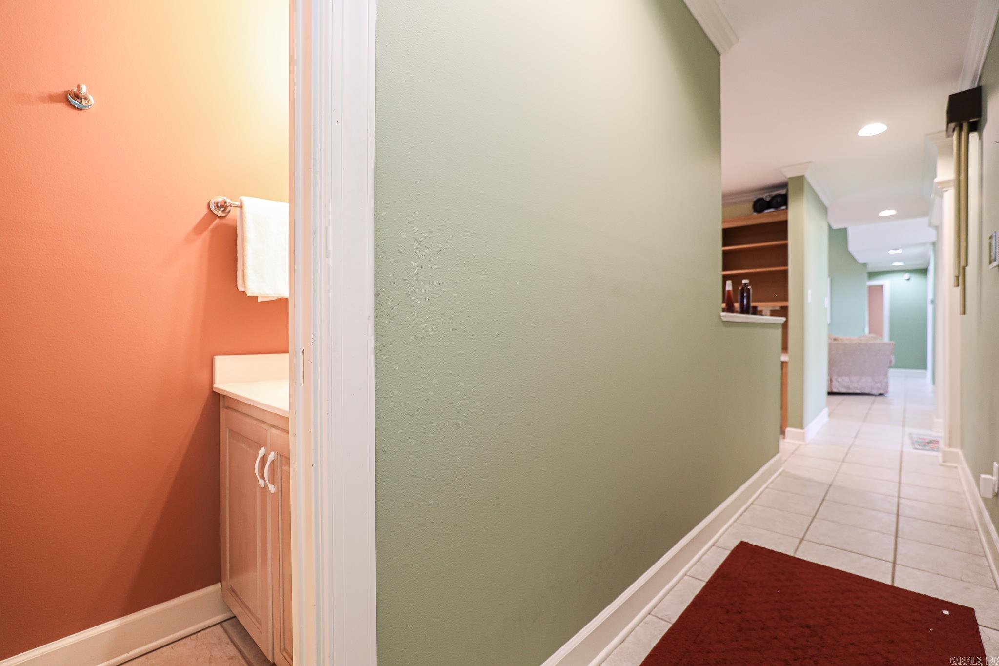 827 Miller Loop Property Photo 24