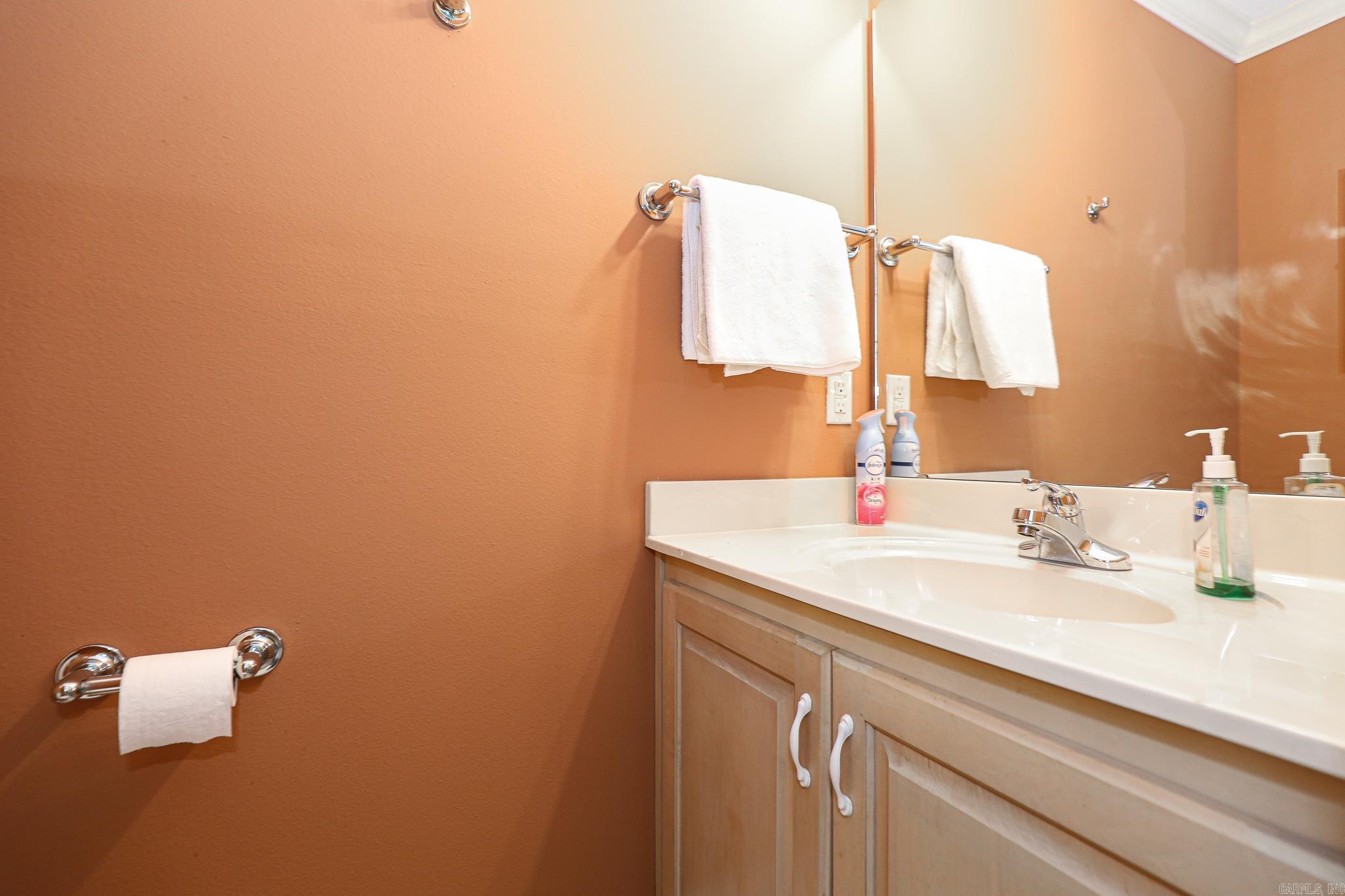 827 Miller Loop Property Photo 25