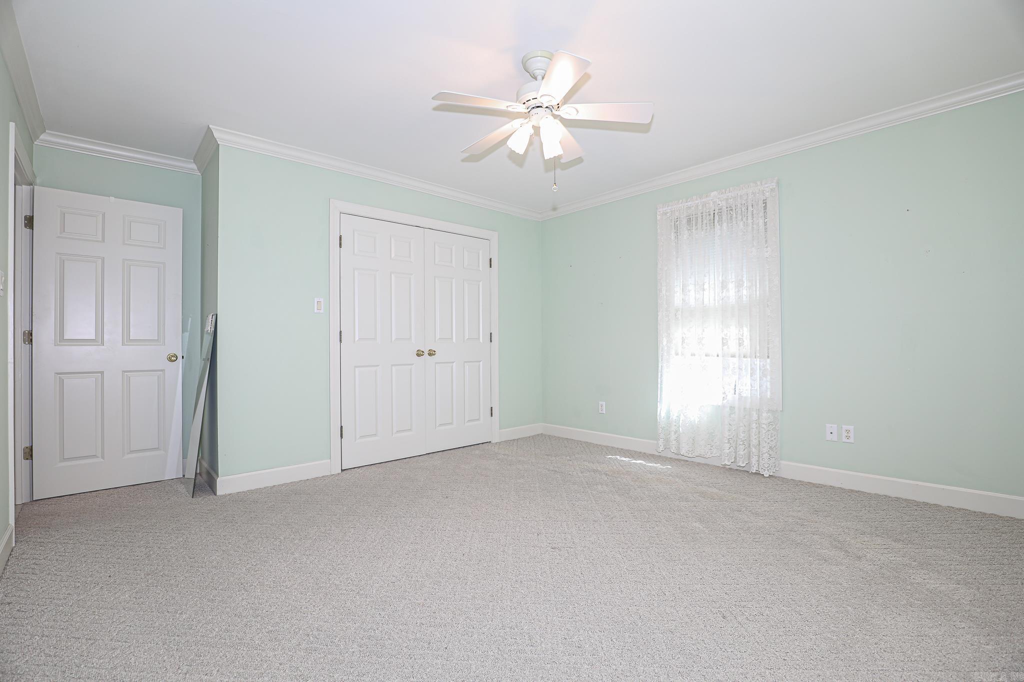 827 Miller Loop Property Photo 29